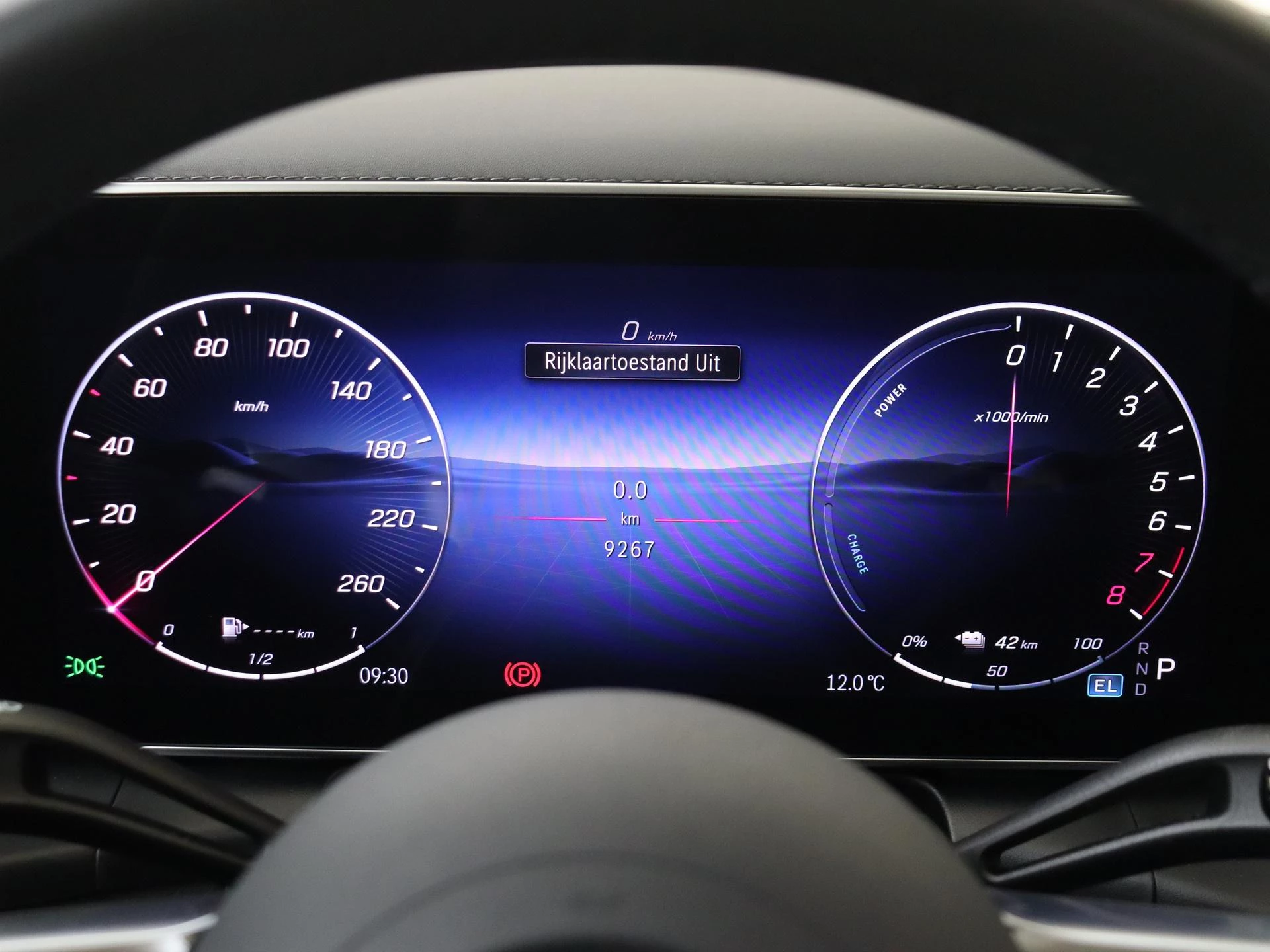 Mercedes-Benz-GLC-image-10