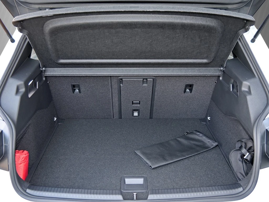Volkswagen-ID.3 Neo-image-5