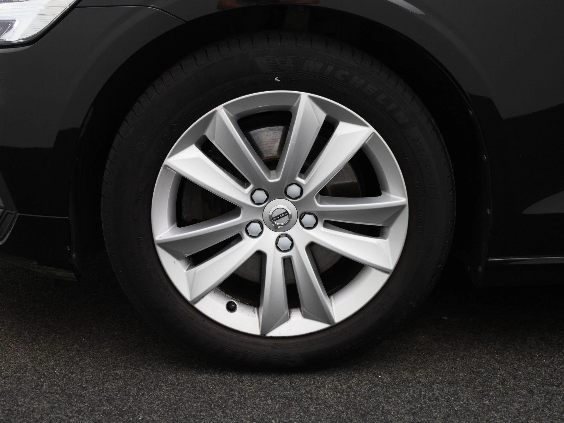 Volvo-V60-image-14