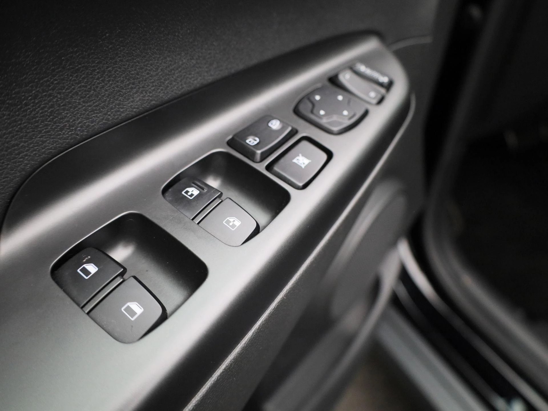 Hyundai-Kona-image-31
