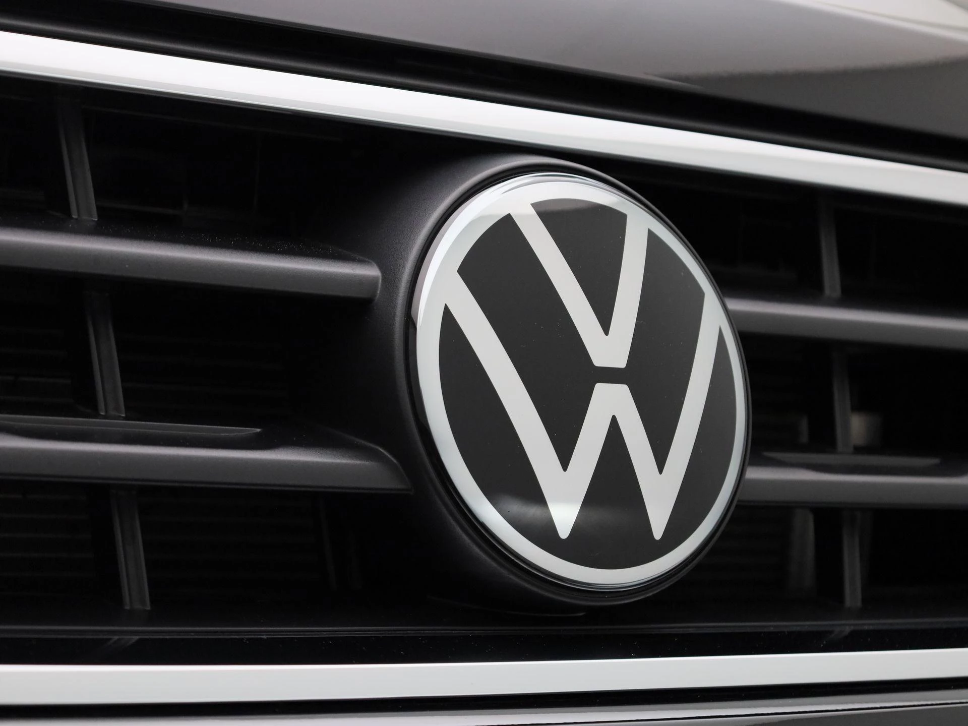 Volkswagen-Tiguan-image-37