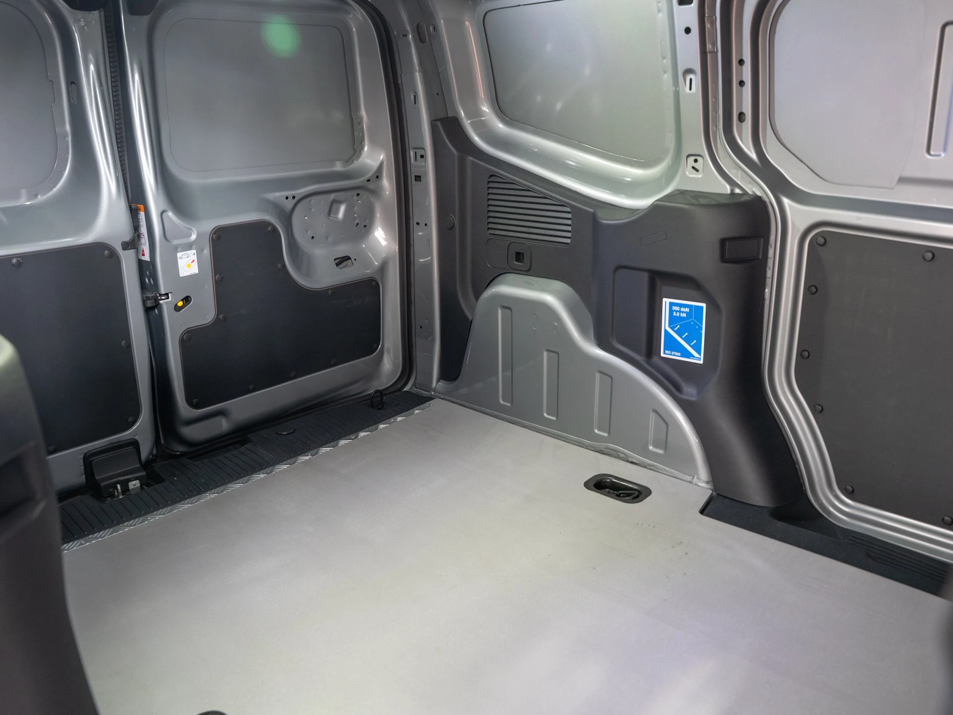 Ford Transit Courier Trend E 4-türig KLIMA*LED*WINT.PKT