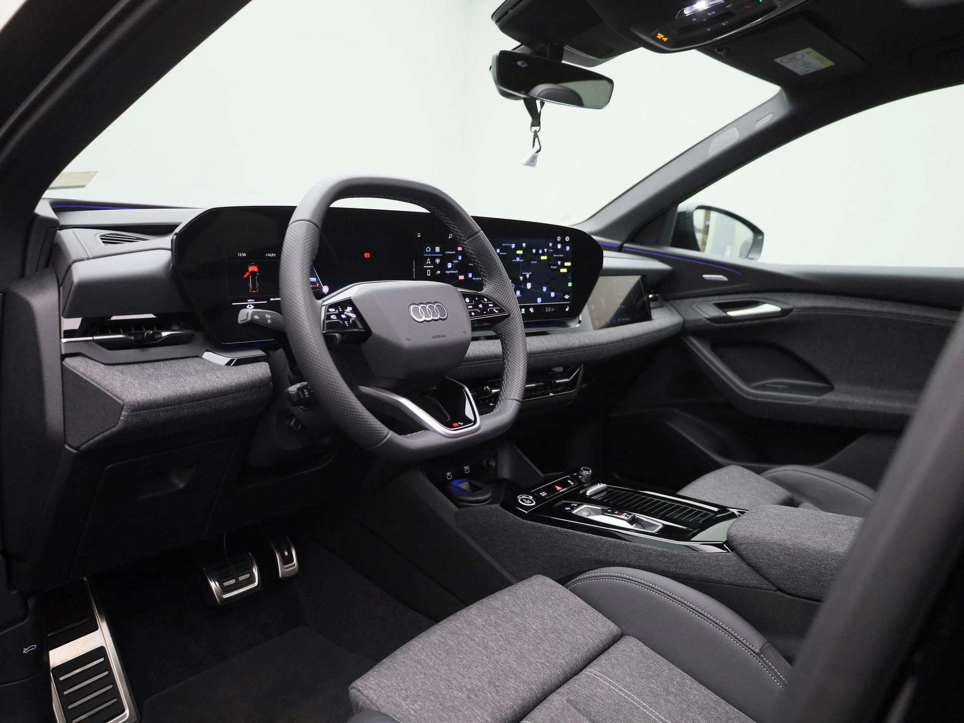 Audi-Q6 e-tron-image-41