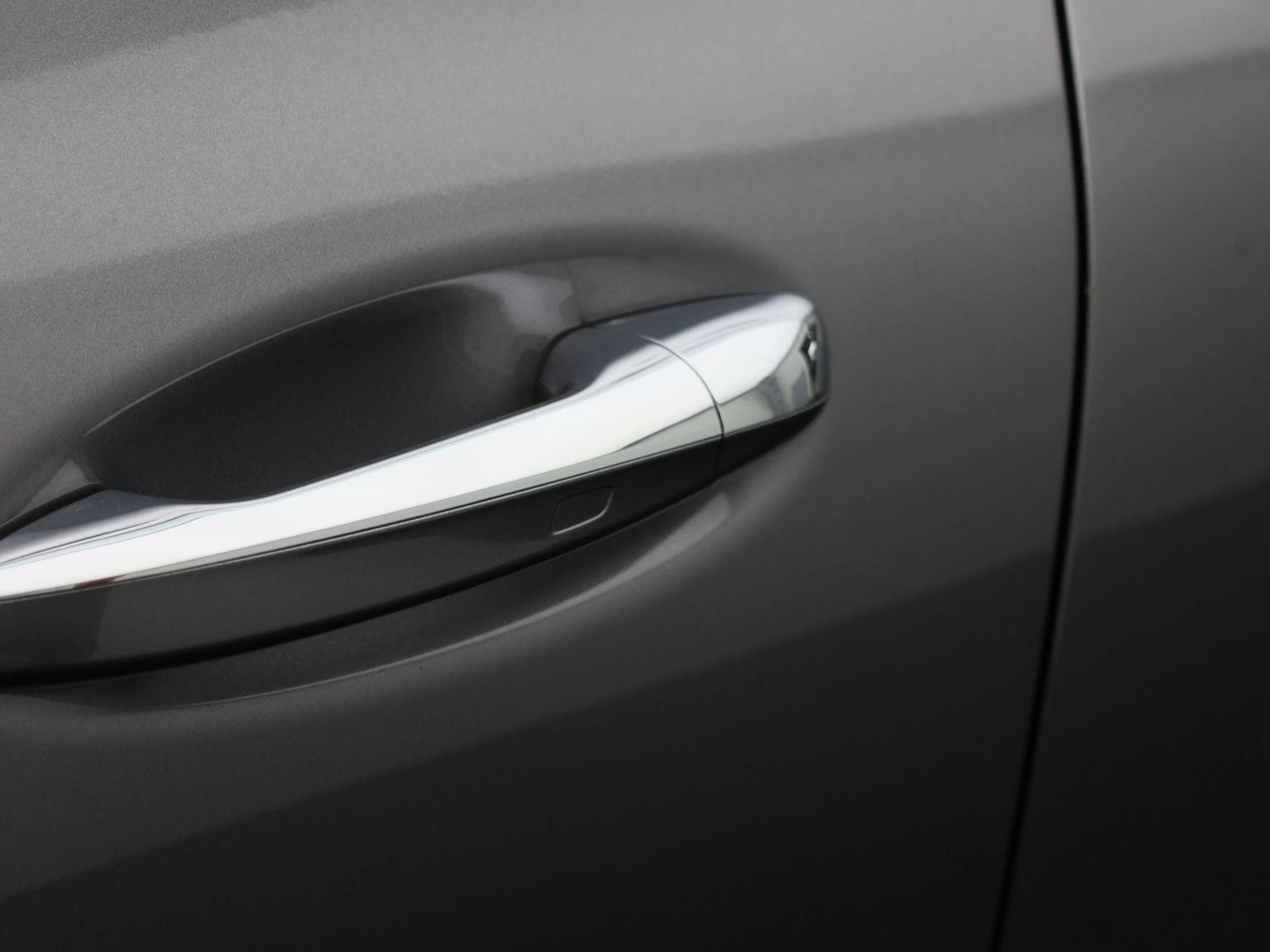 Mercedes-Benz-CLA-image-14