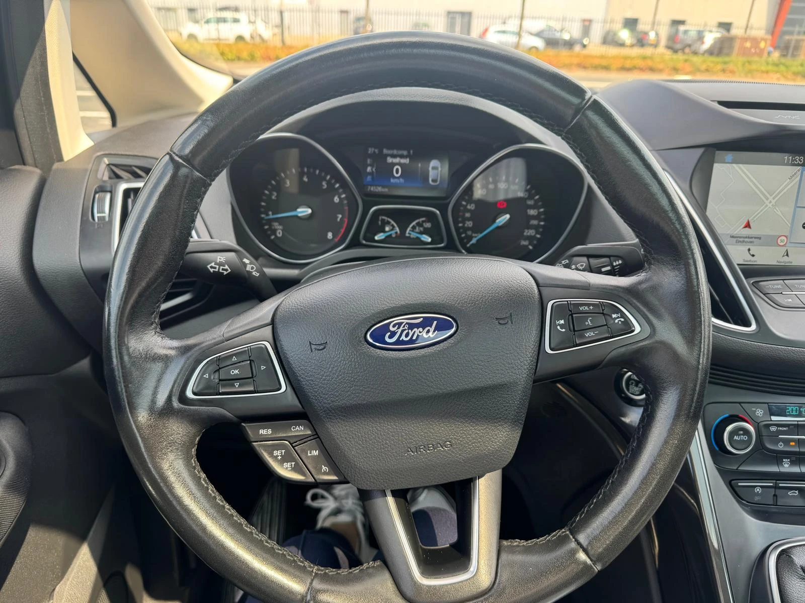 Ford-C-MAX-image-9