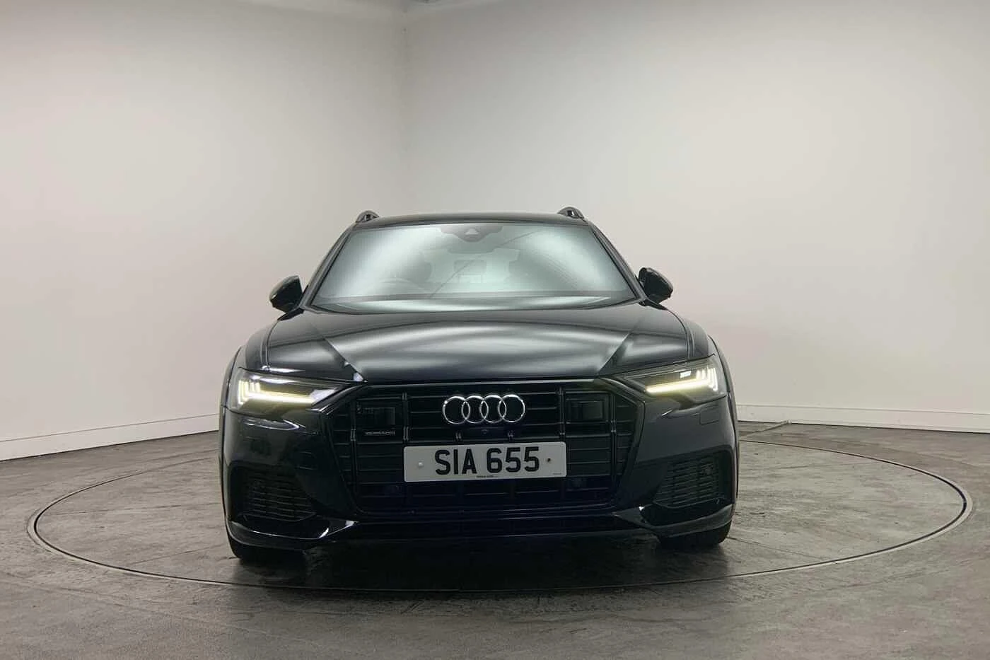 Audi-A6-image-6