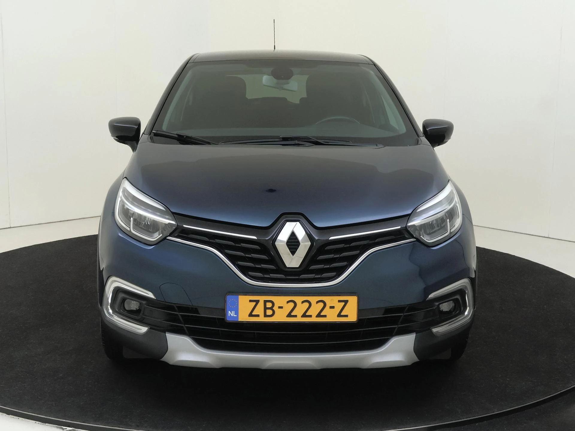 Renault-Captur-image-5