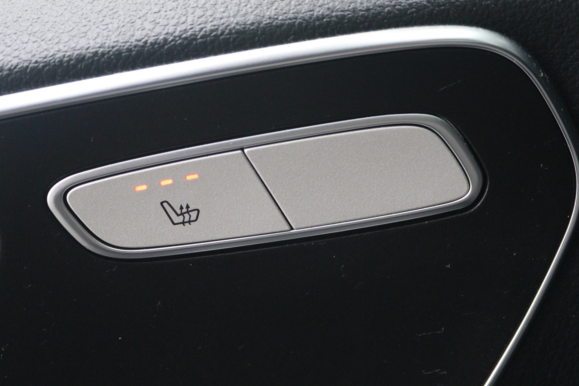 Mercedes-Benz-eVito-image-10