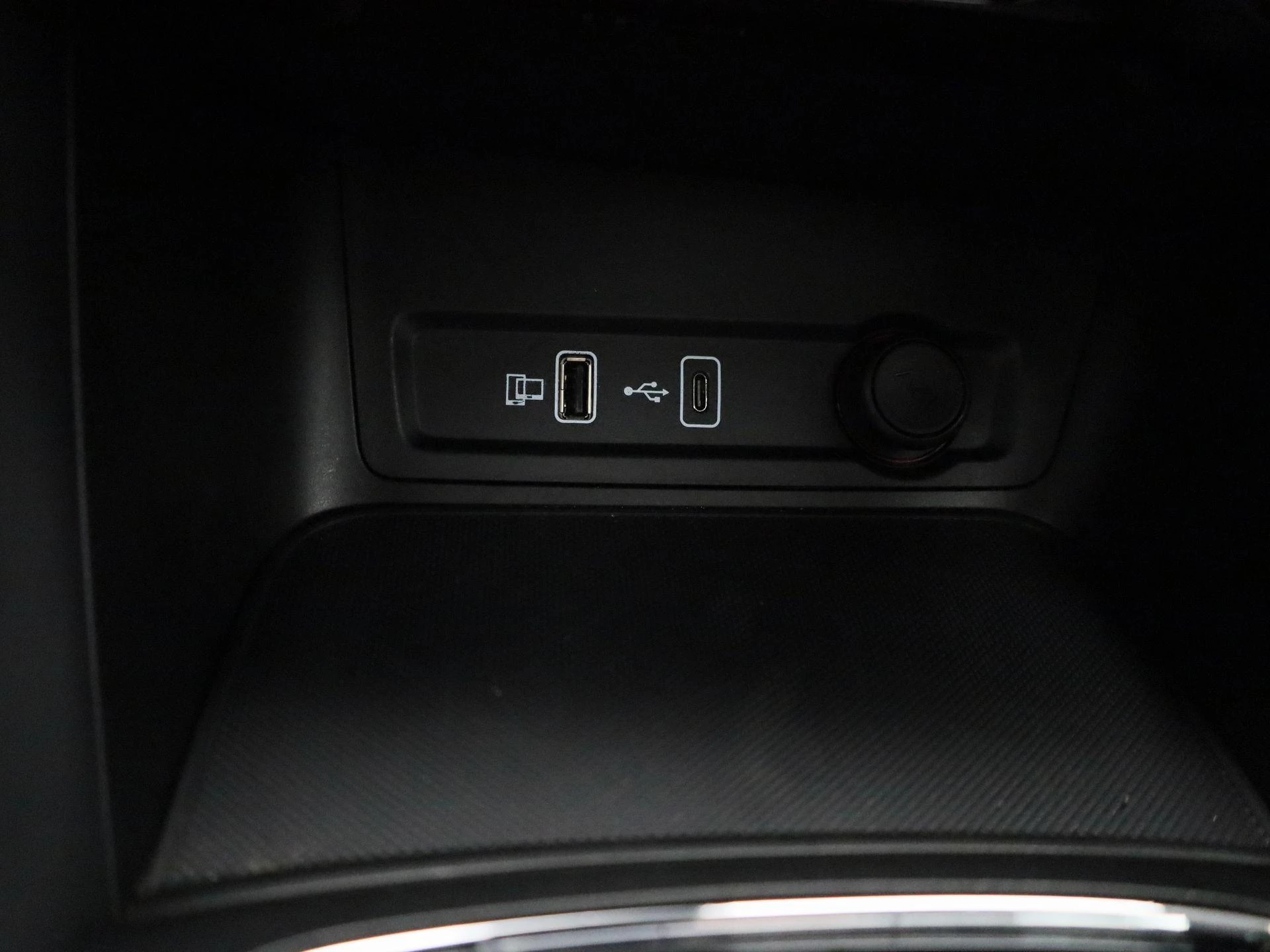 MG ZS Standard Range 51 kWh Comfort