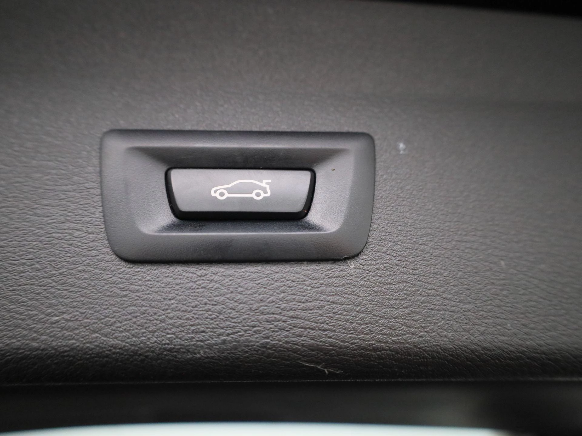 BMW-X1-image-11
