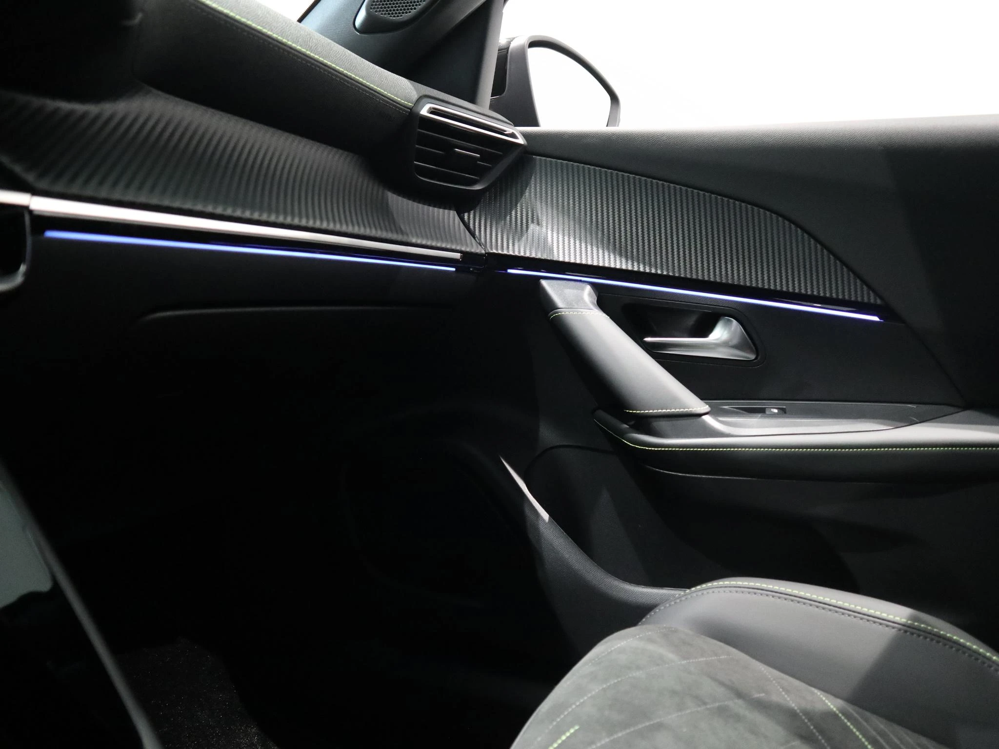 Peugeot-2008-image-16