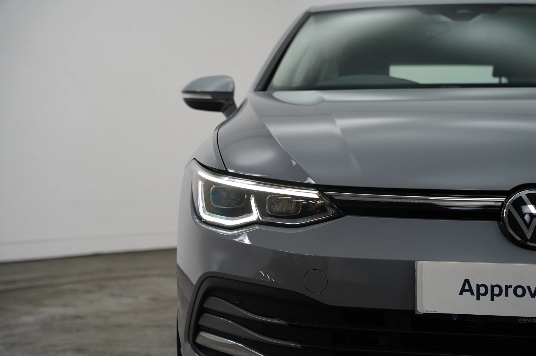 Volkswagen-Golf-image-35