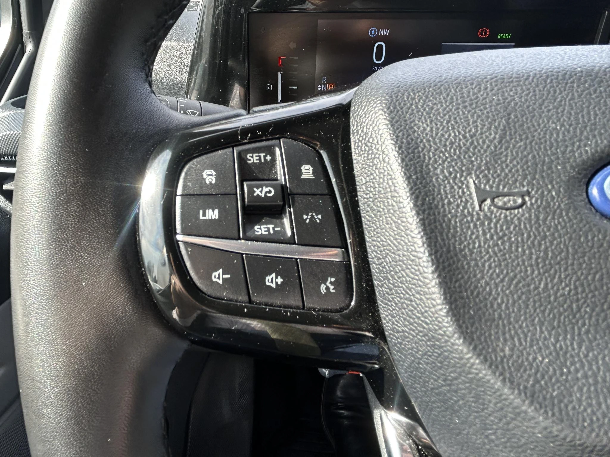 Ford-E-Transit-image-11