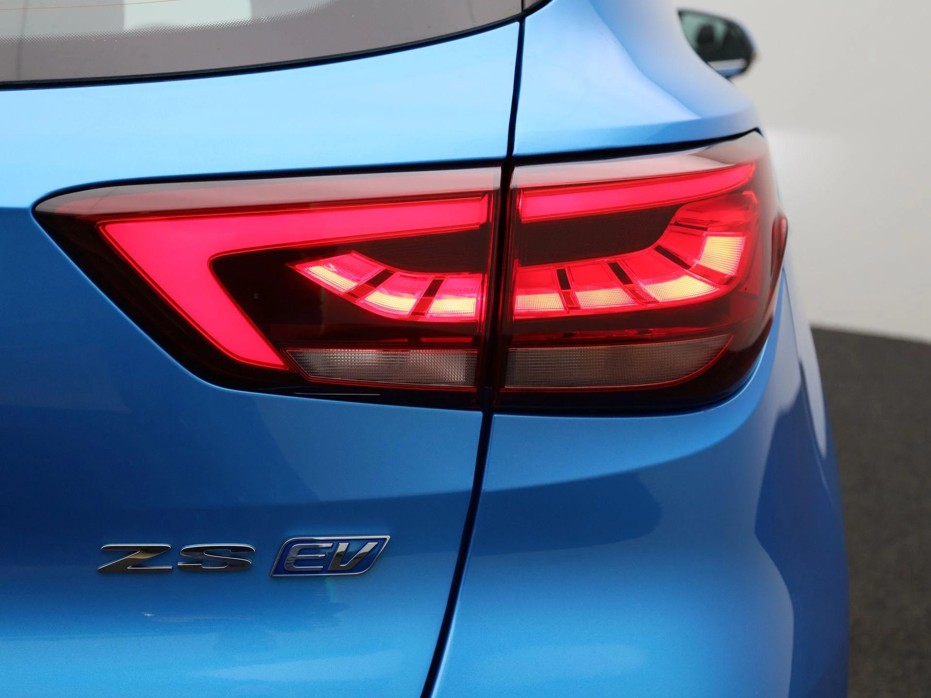 MG-ZS EV-image-38