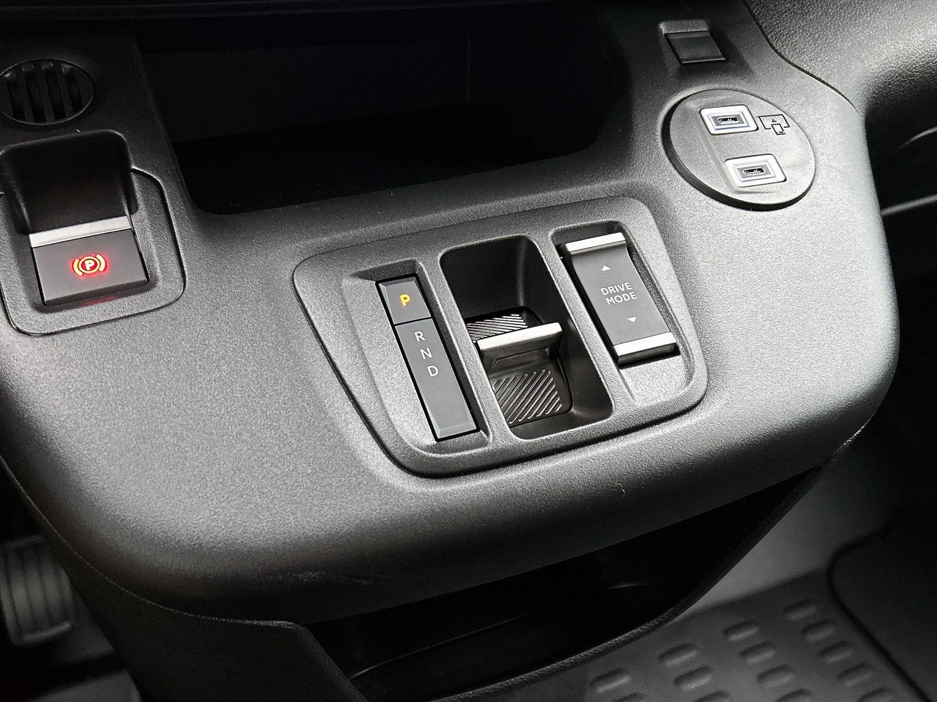 Opel-Combo-e-image-19