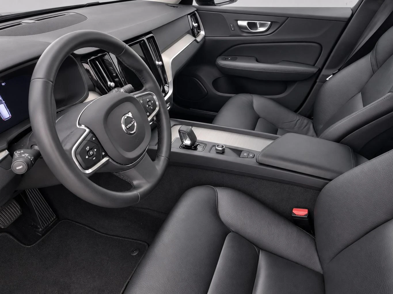 Volvo-V60-image-2