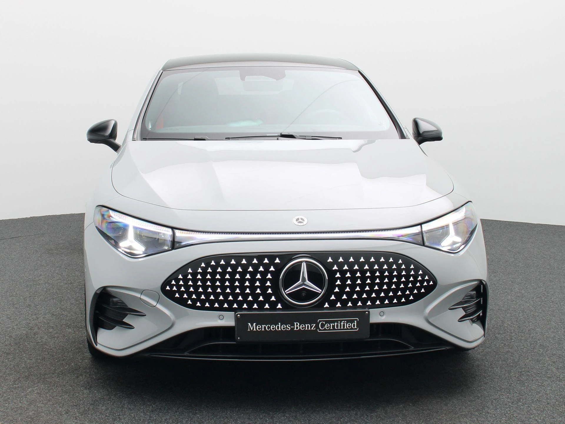 Mercedes-Benz-CLA-image-2