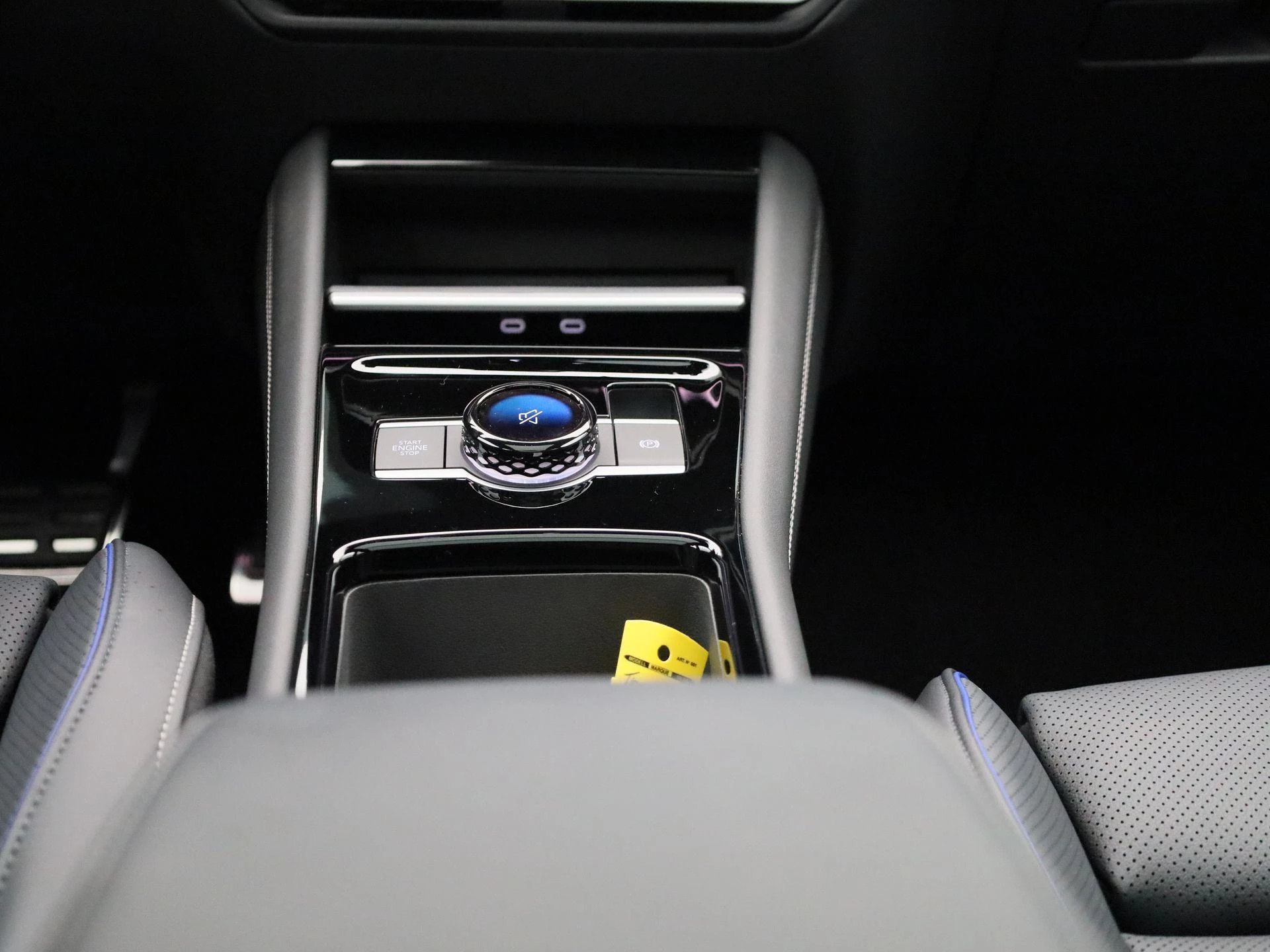 Volkswagen-Tiguan-image-9