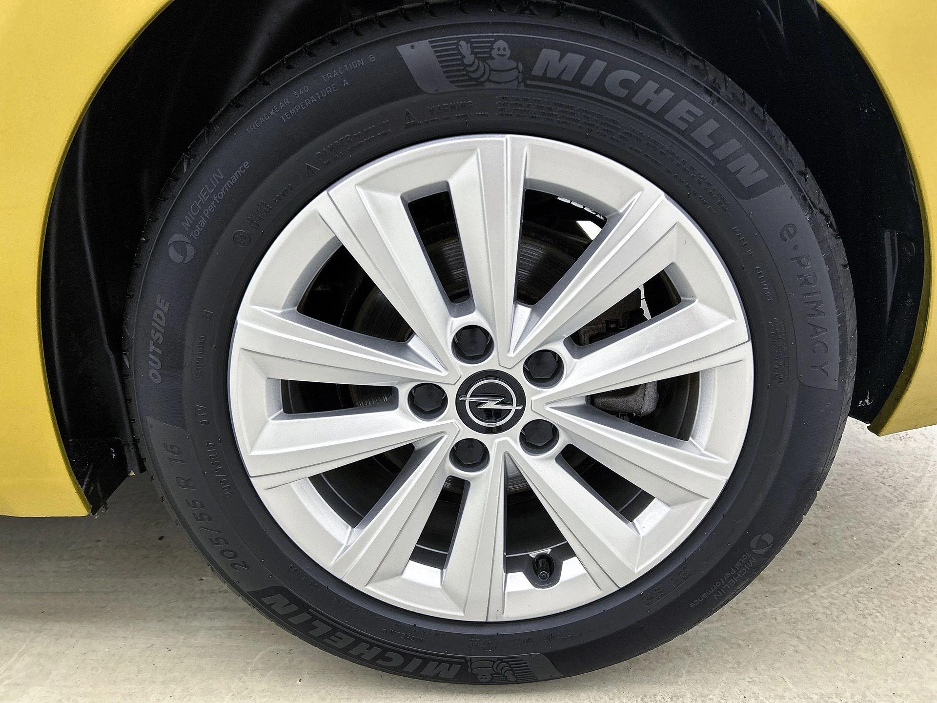 Opel-Astra-image-34