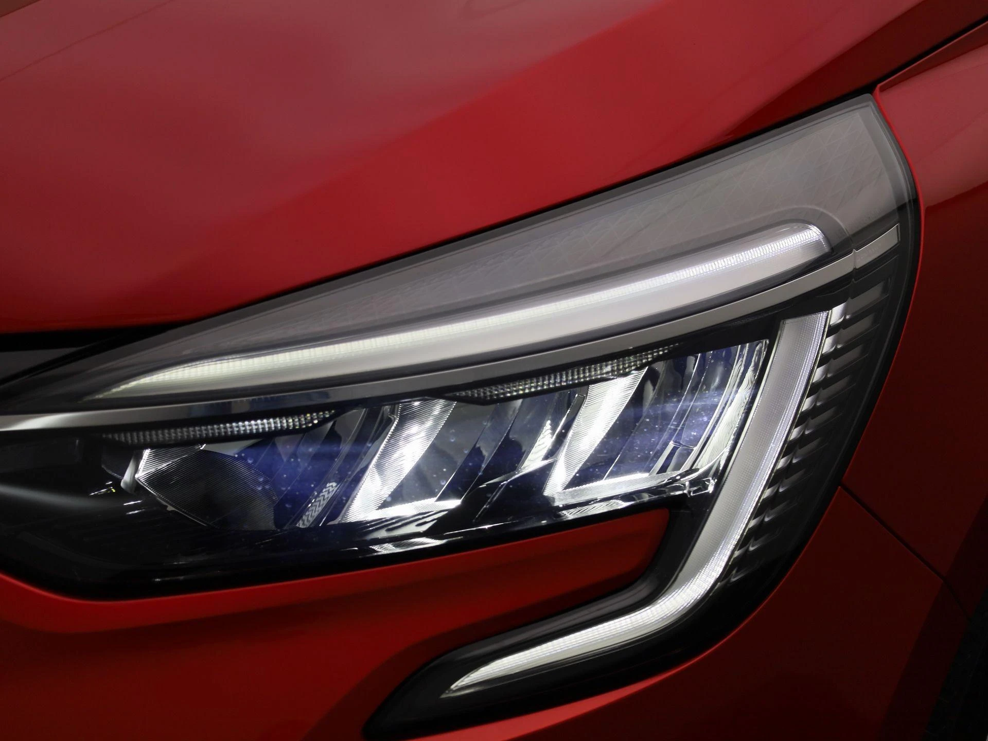 Renault-Clio-image-12