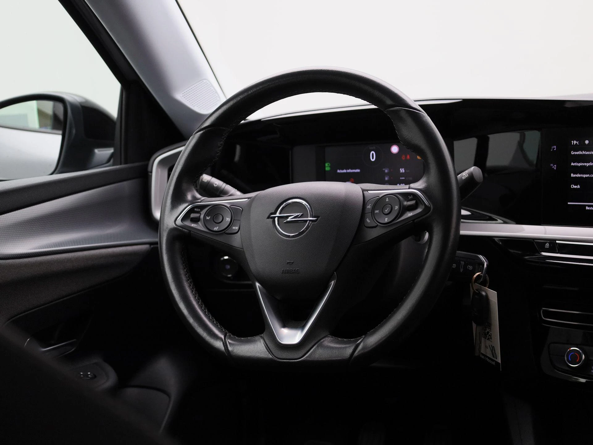 Opel-Mokka-image-8