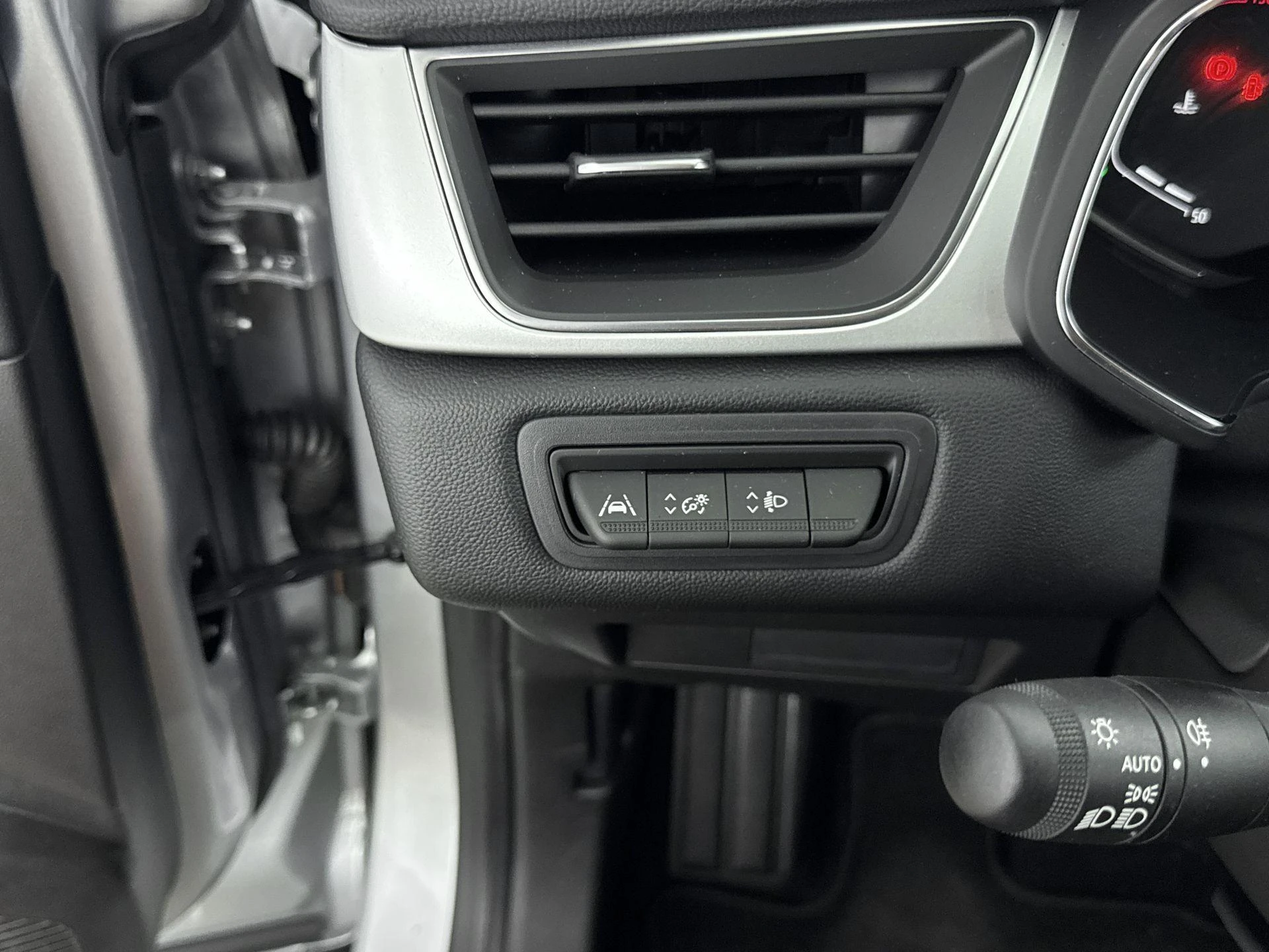 Renault-Captur-image-22