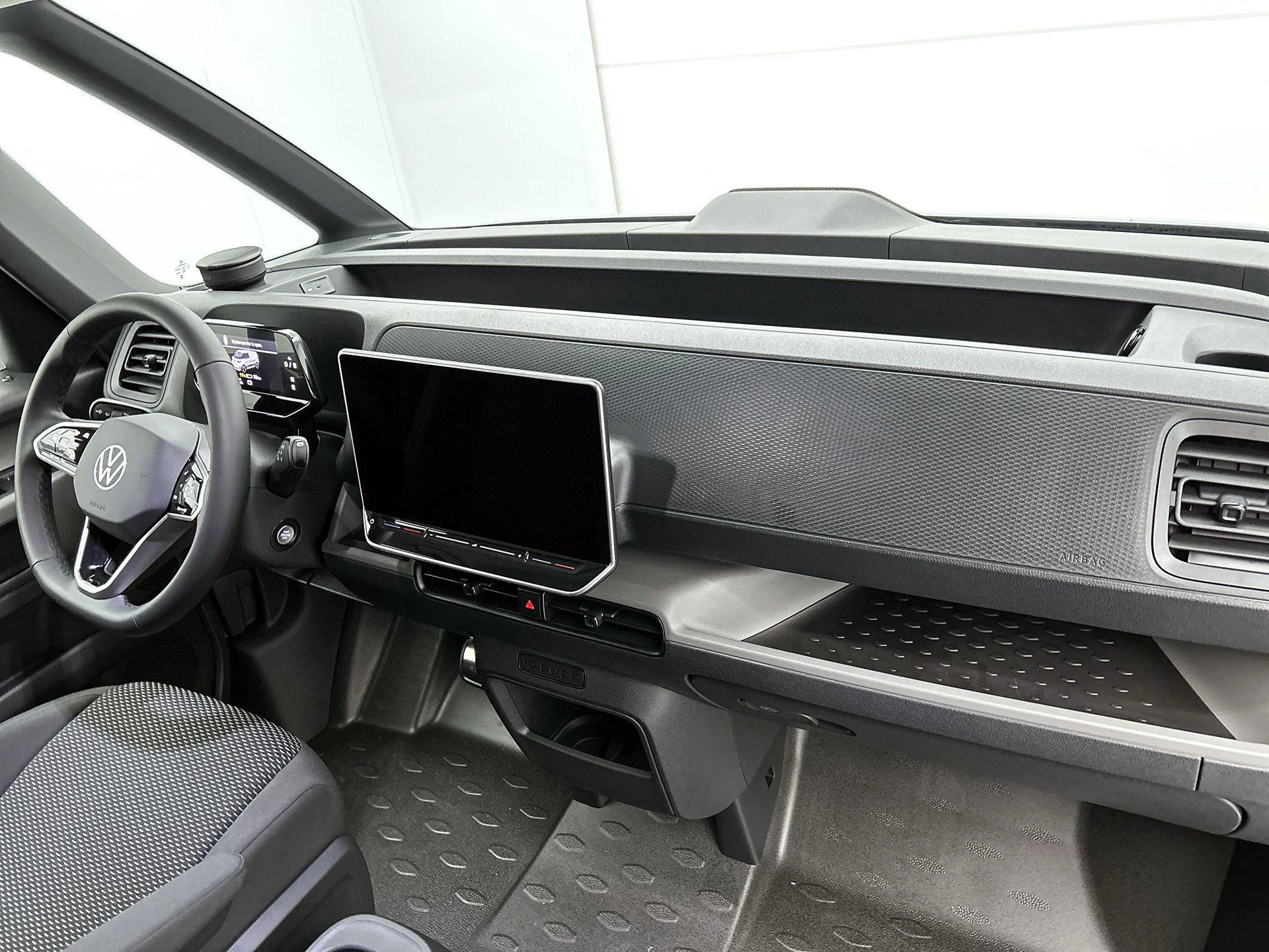 Volkswagen-ID. Buzz Cargo-image-19