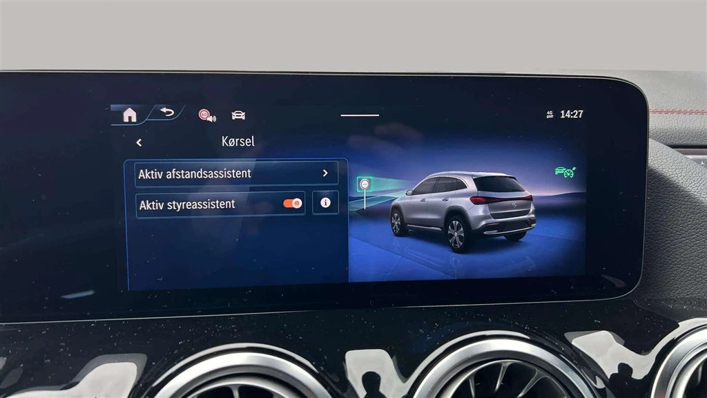 Mercedes-Benz-EQA-image-18
