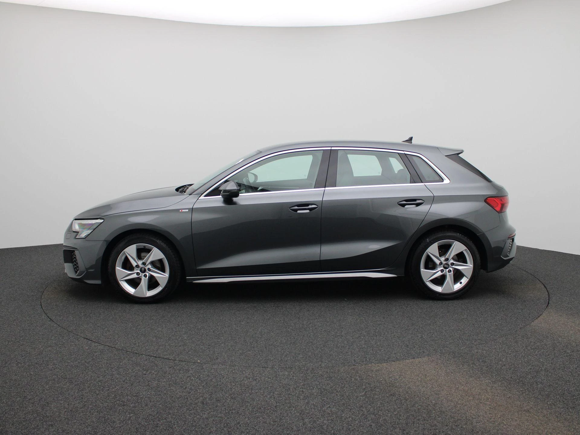 Audi A3 Sportback 30 TFSI S edition 110 PK