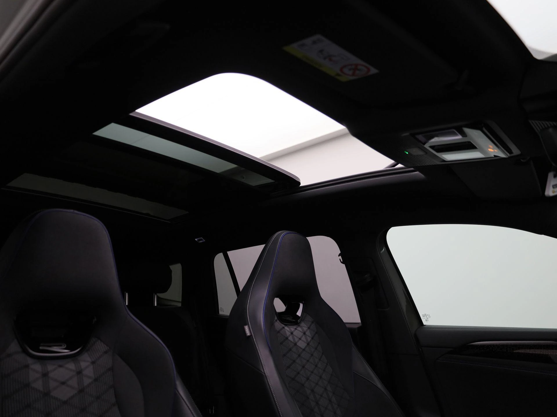 Volkswagen-Tayron-image-47