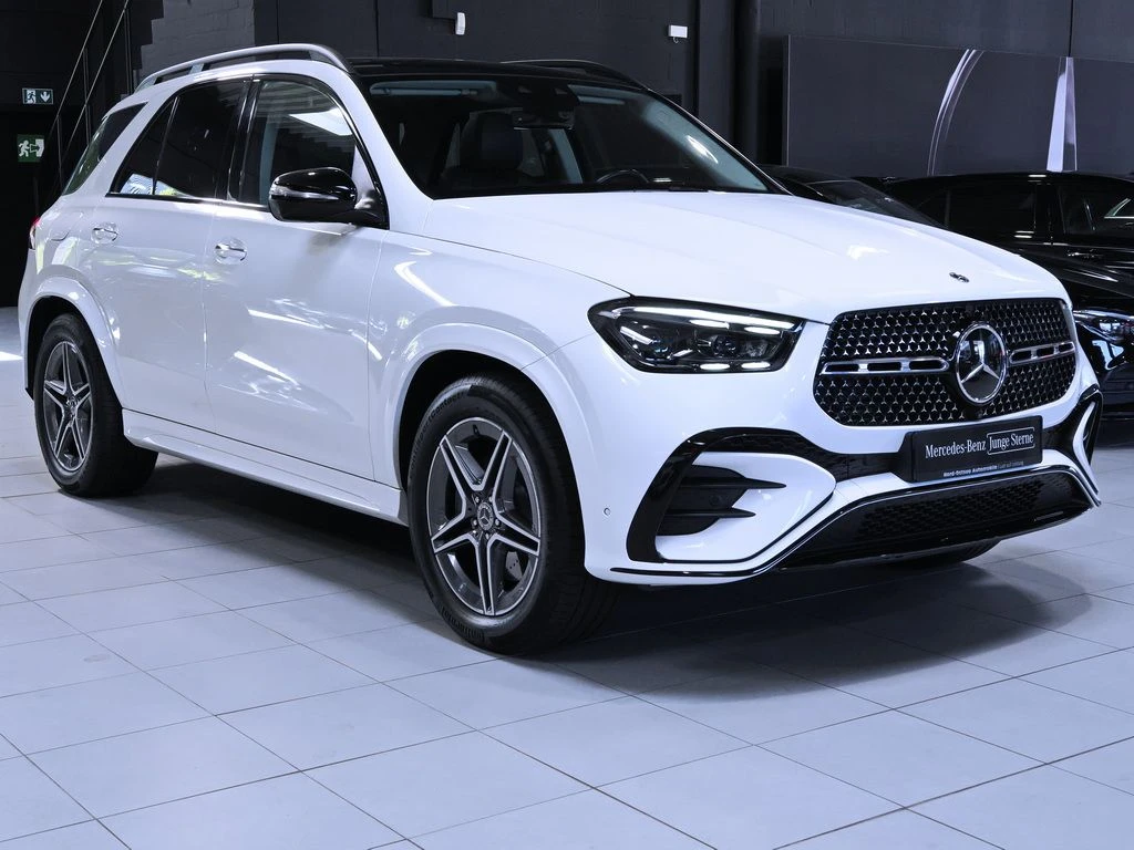 Mercedes-Benz-GLE 300 d-image-4