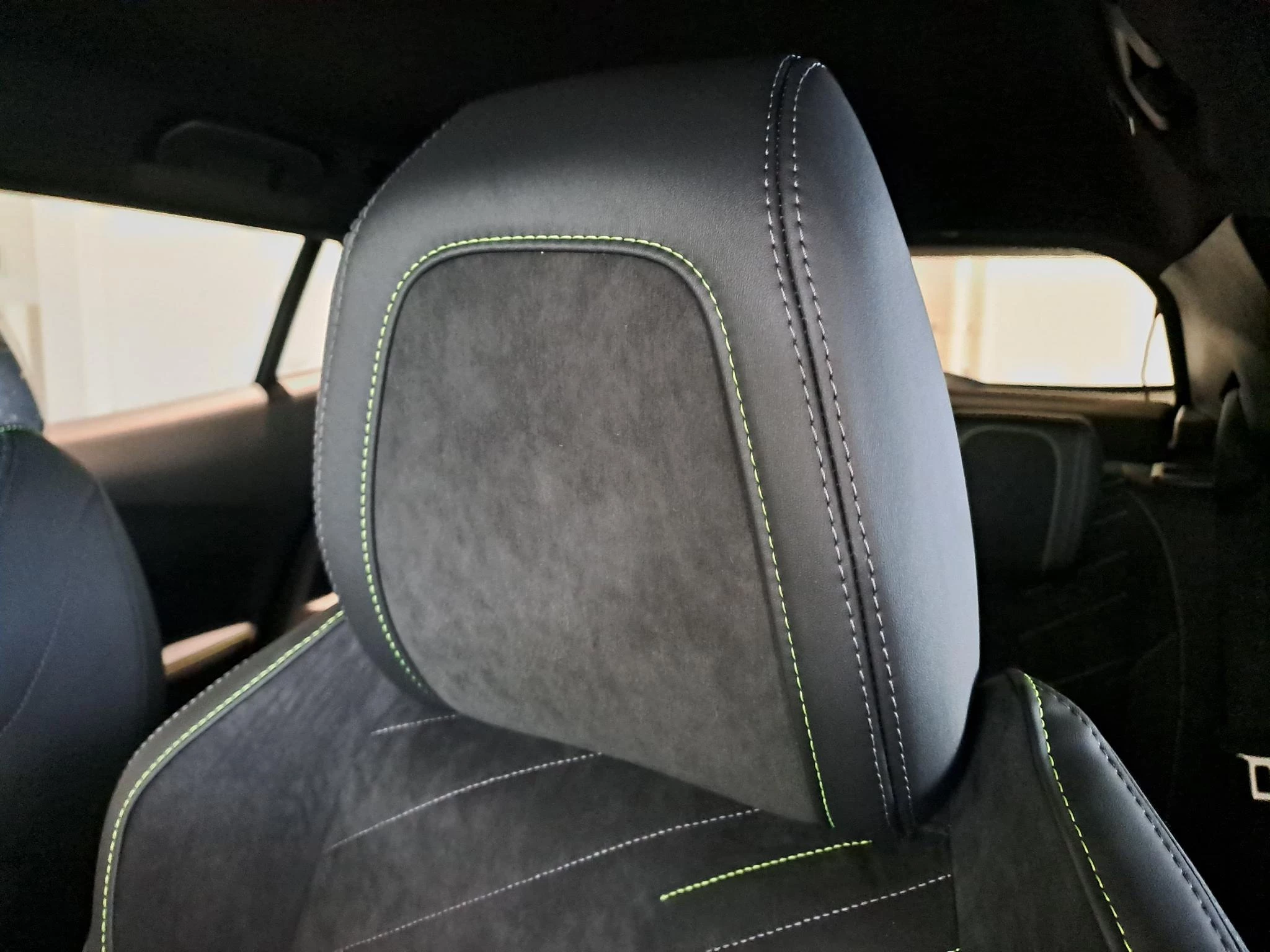 Peugeot-2008-image-15