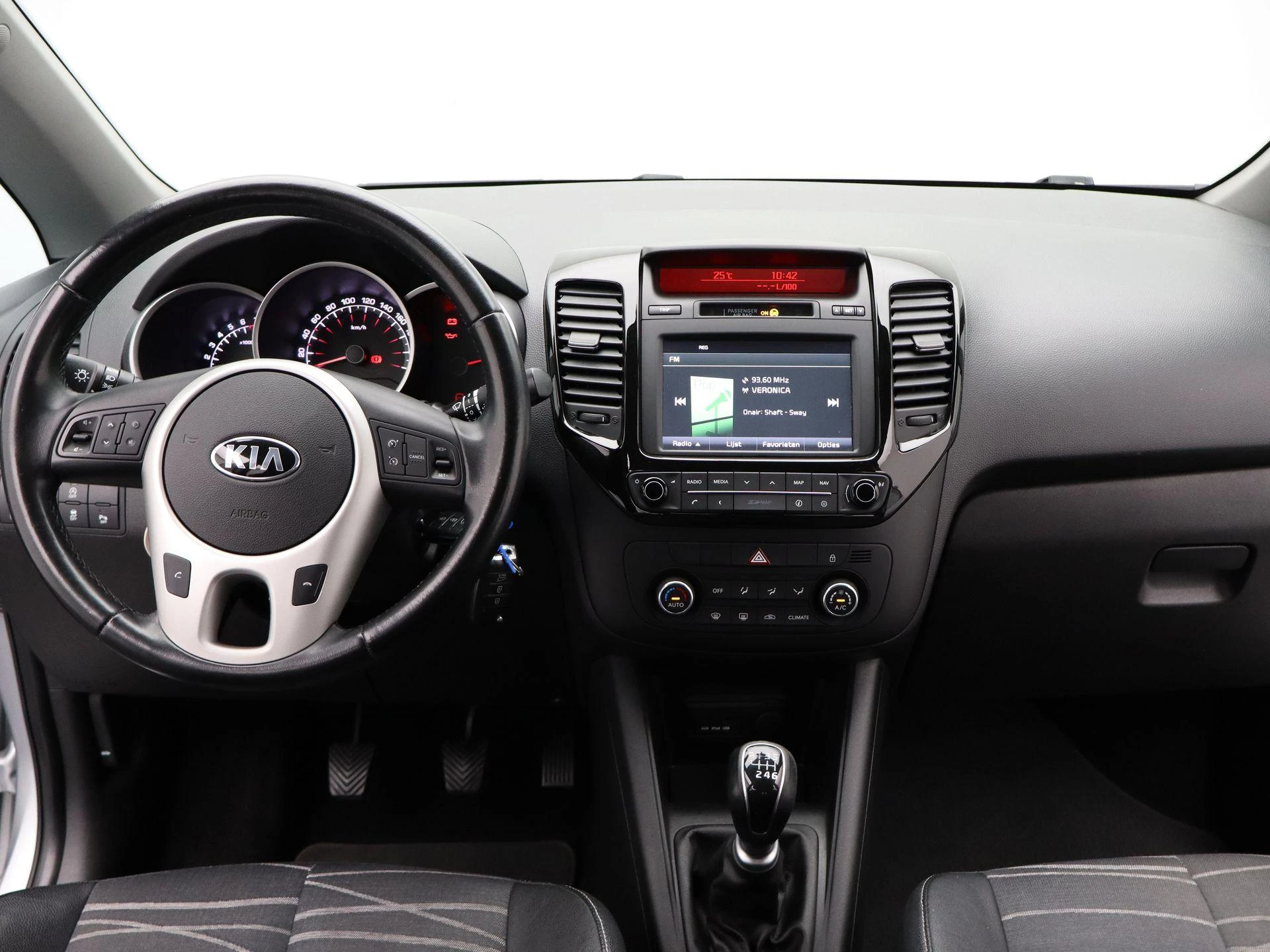 Kia-Venga-image-6