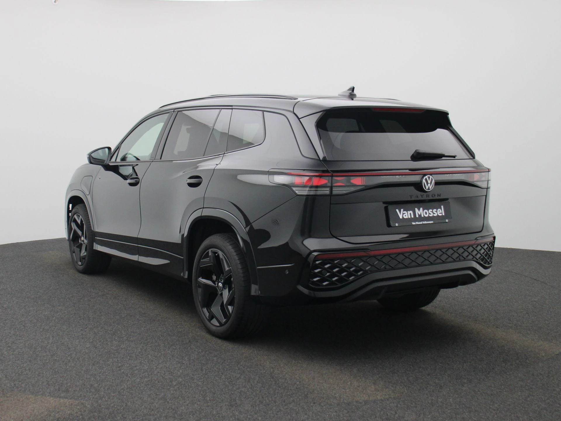 Volkswagen-Tayron-image-1