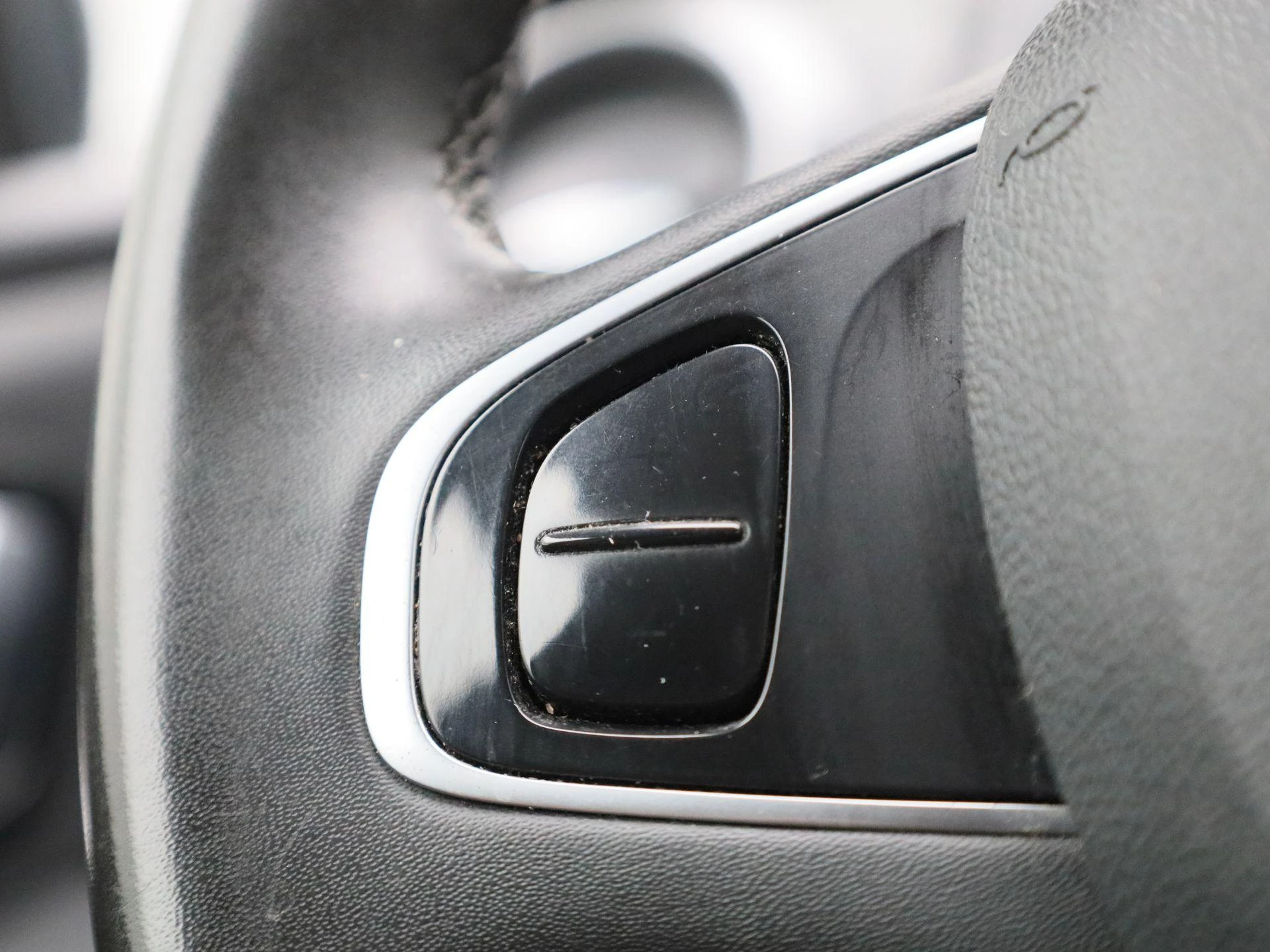 Renault-Clio-image-17
