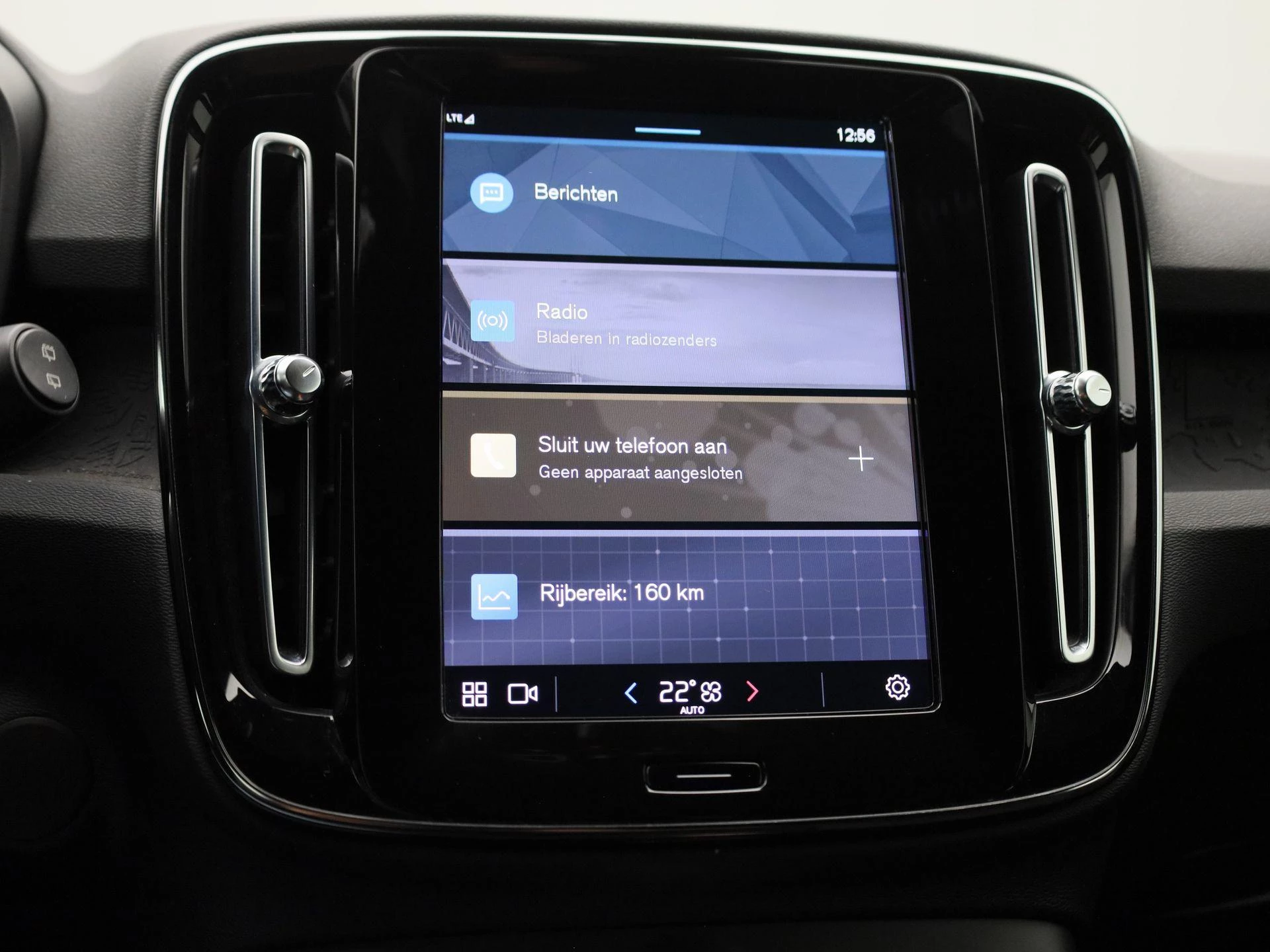 Volvo XC40 Recharge Core