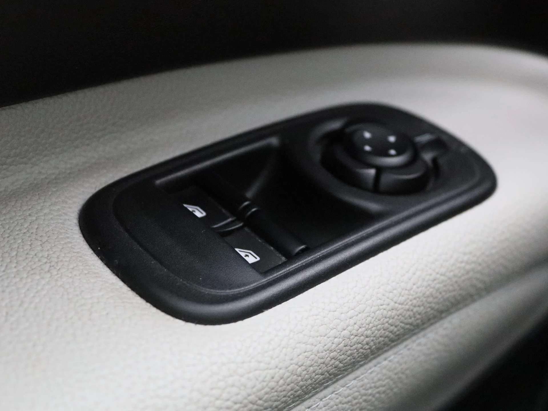 Fiat-500e-image-22