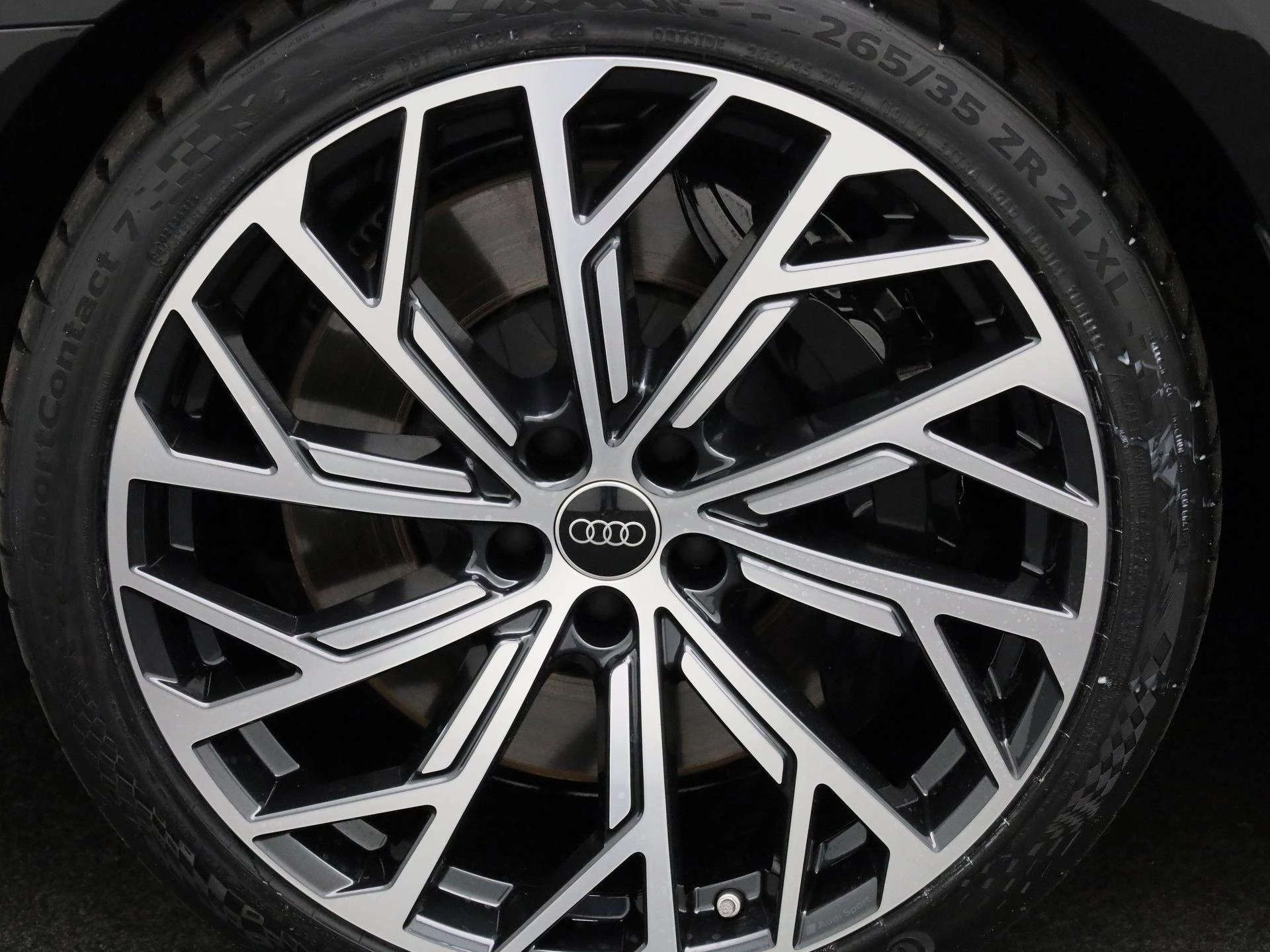 Audi A8 60 TFSI e quattro Lang