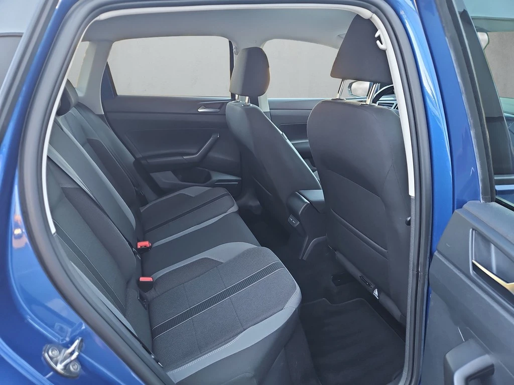 Volkswagen-Polo-image-11