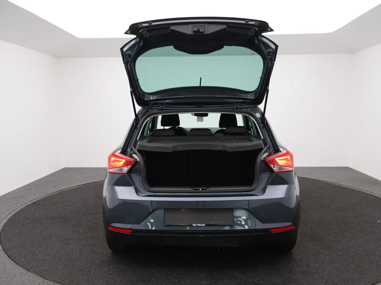 SEAT-Ibiza-image-26