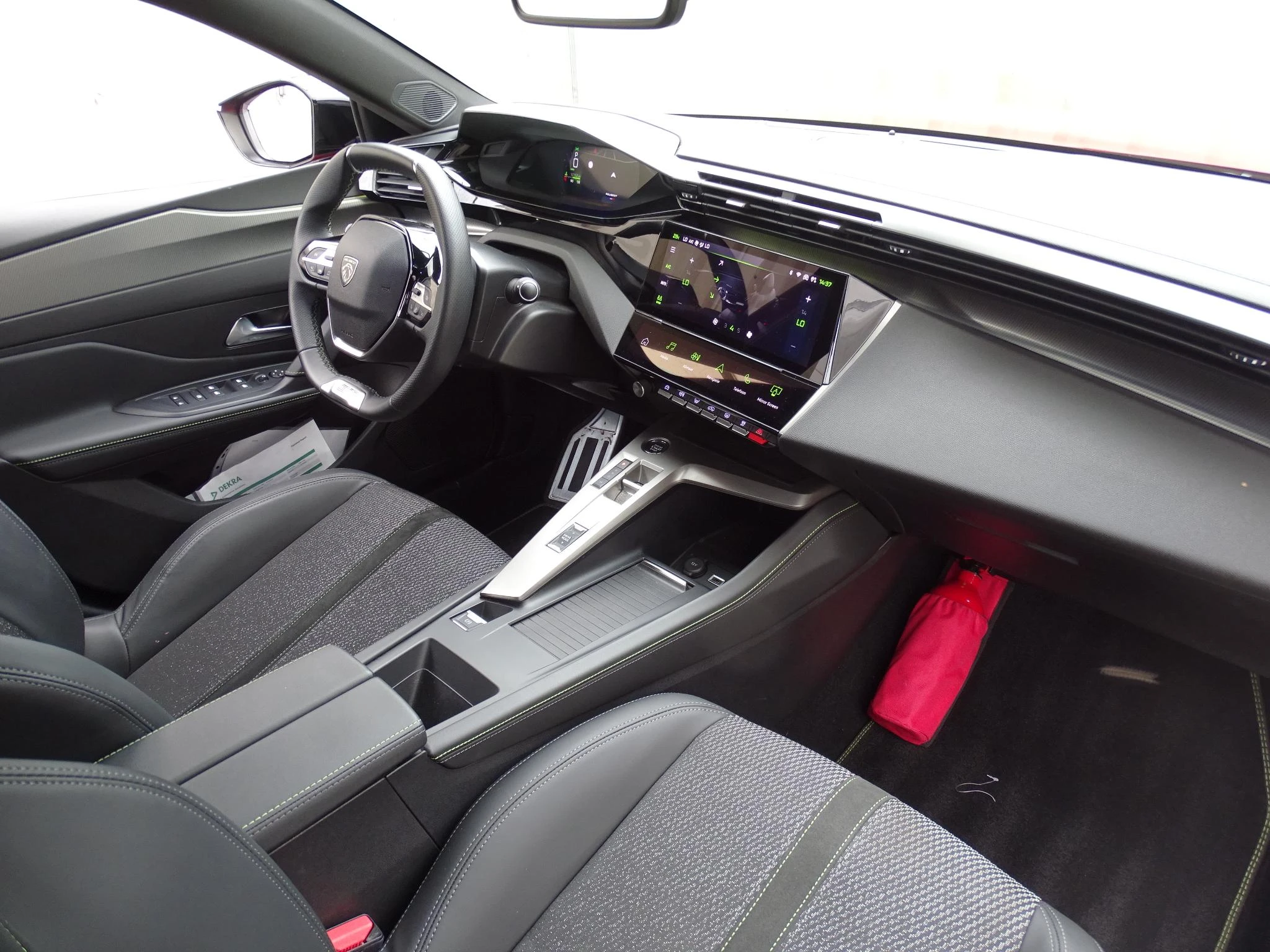 Peugeot-408-image-14