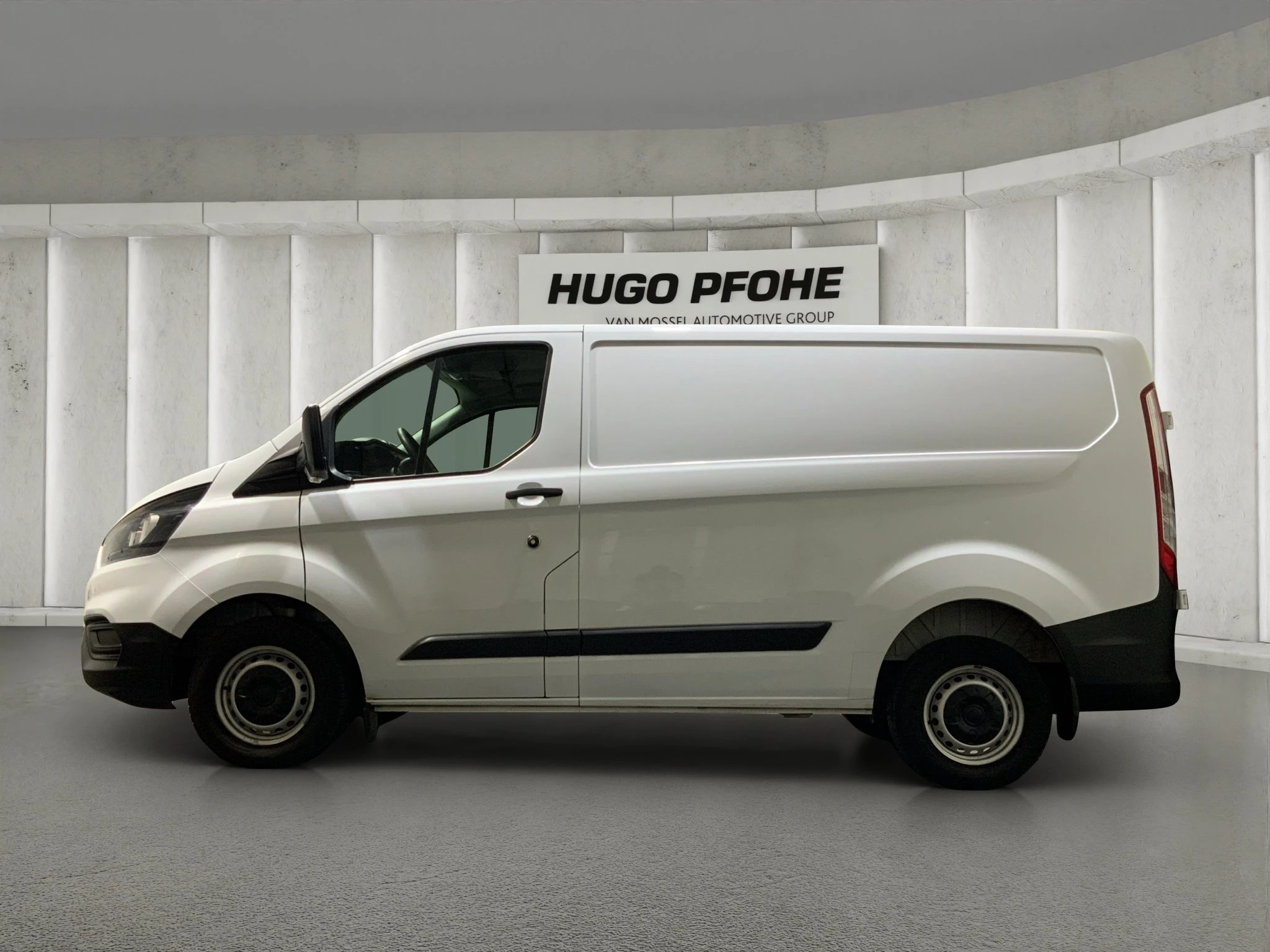 Ford-Transit Custom-image-1