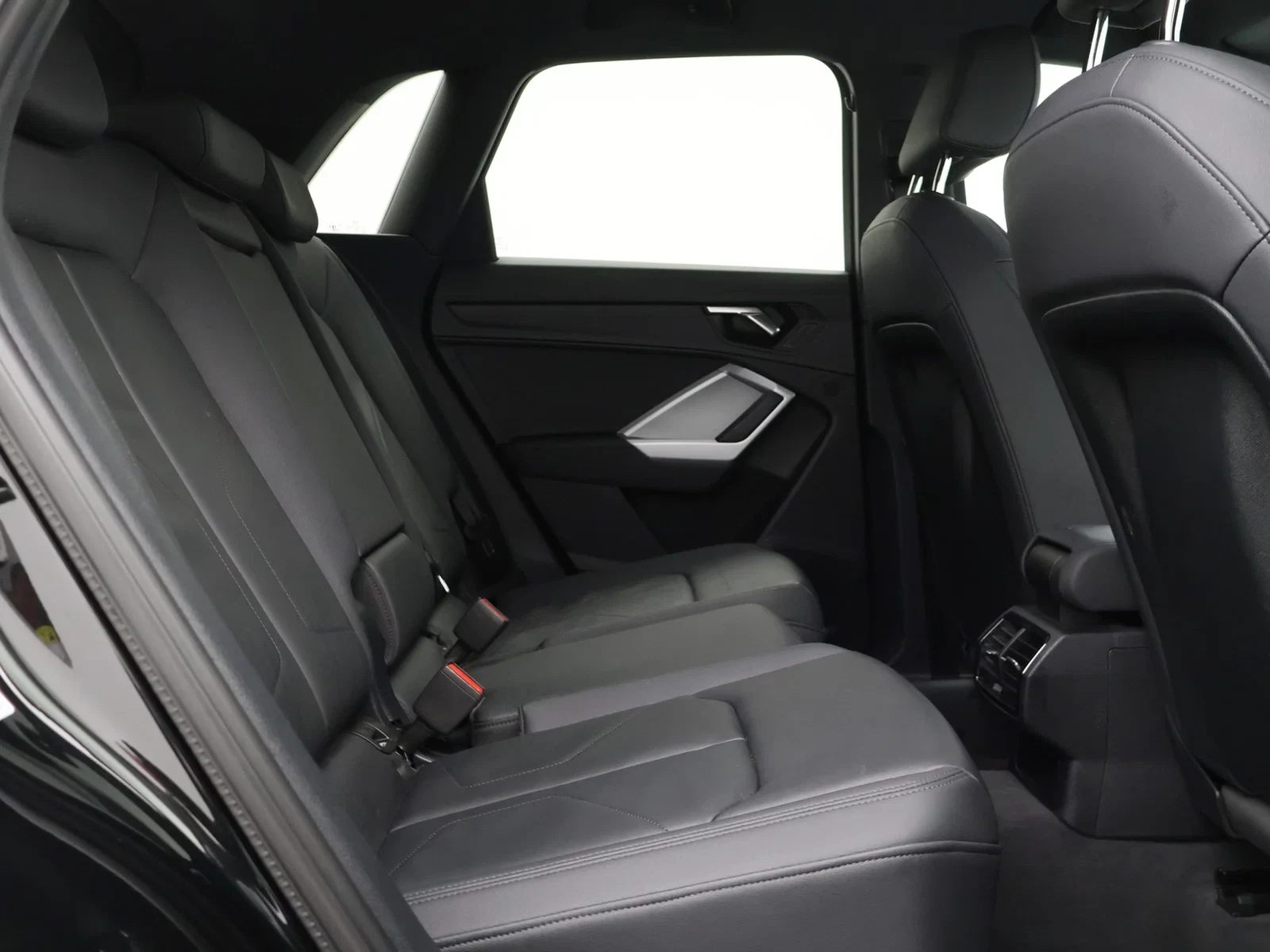 Audi-Q3-image-8