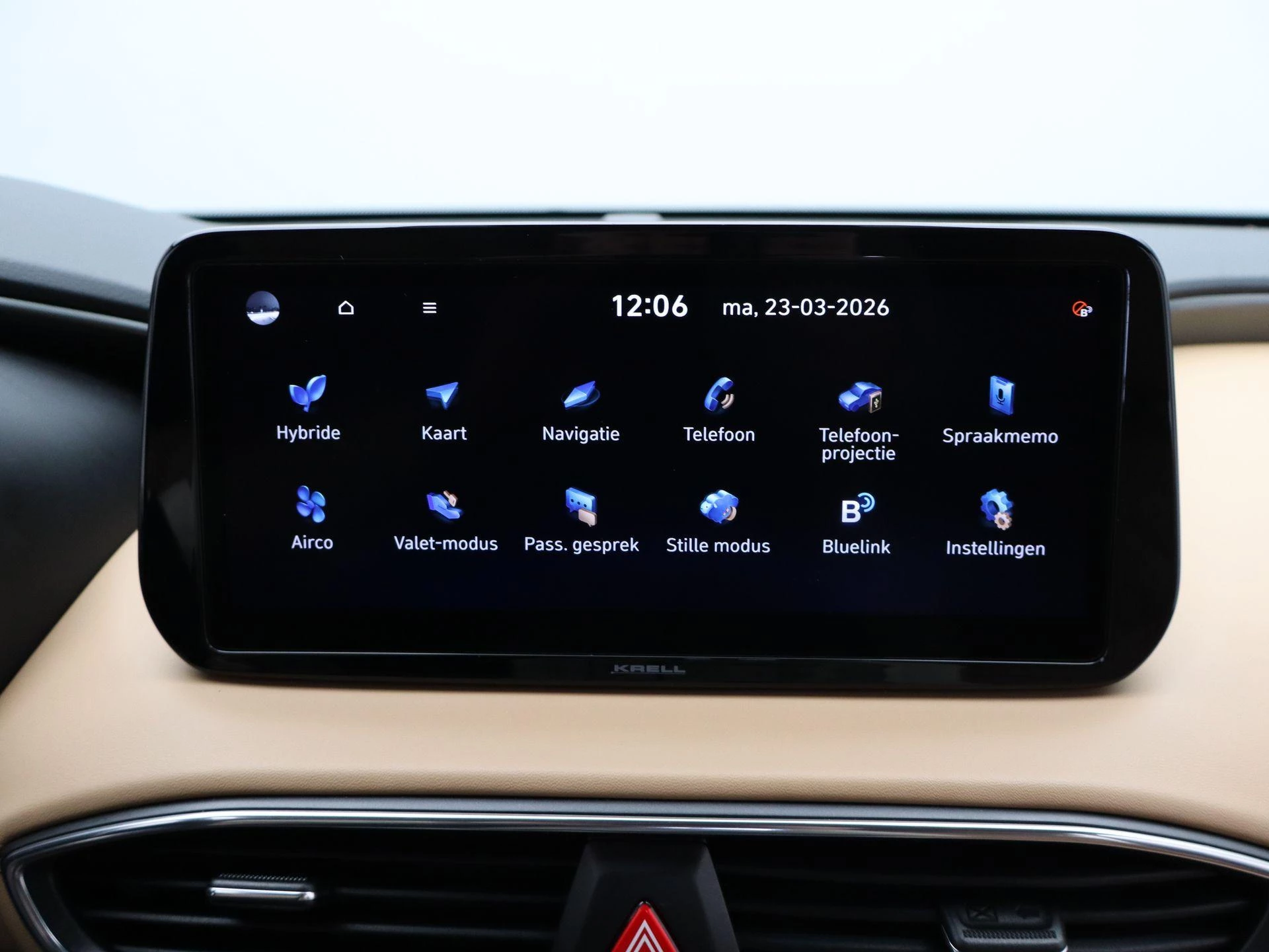 Hyundai-Santa Fe-image-17