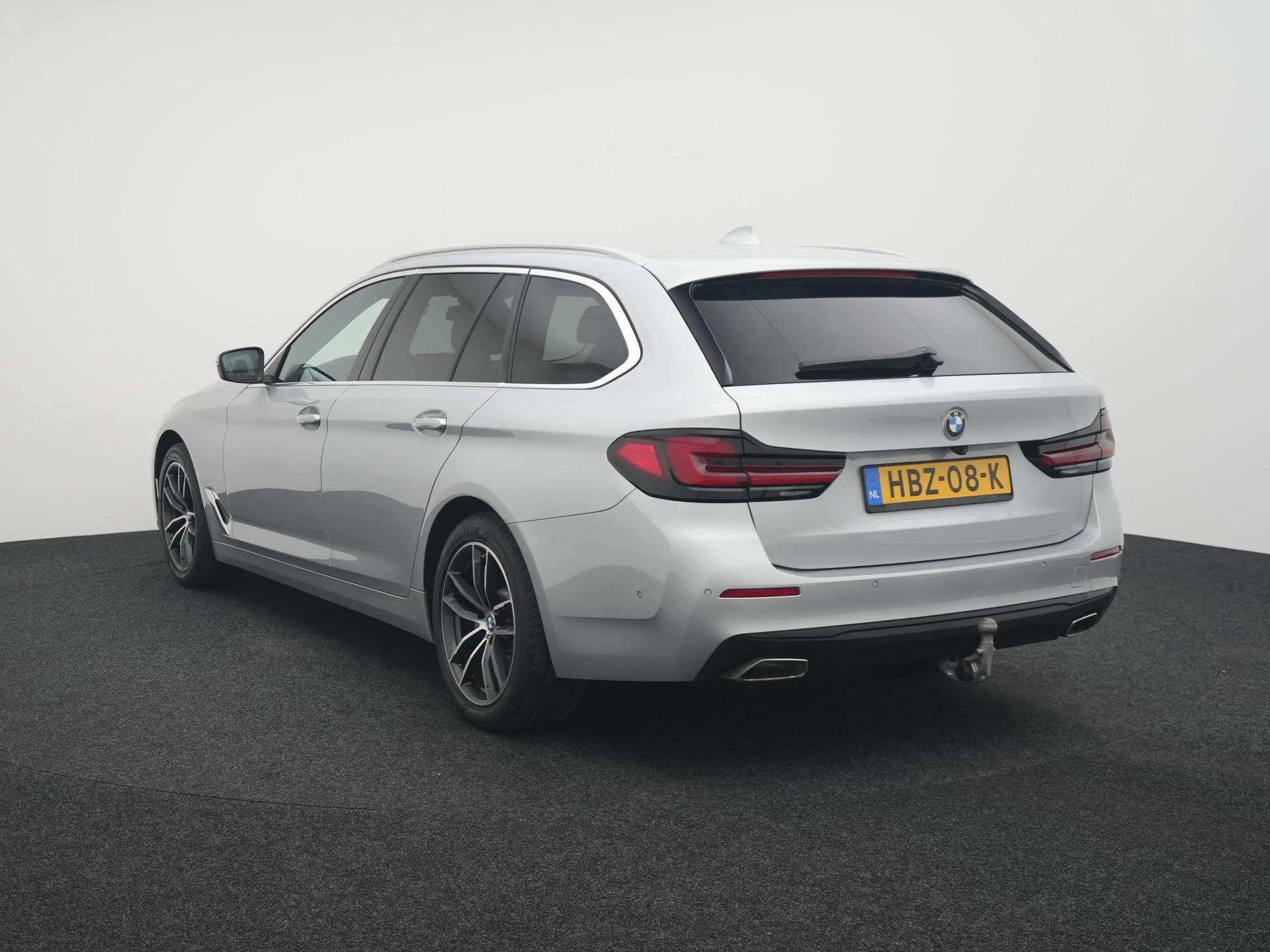 BMW-5 Serie-image-1