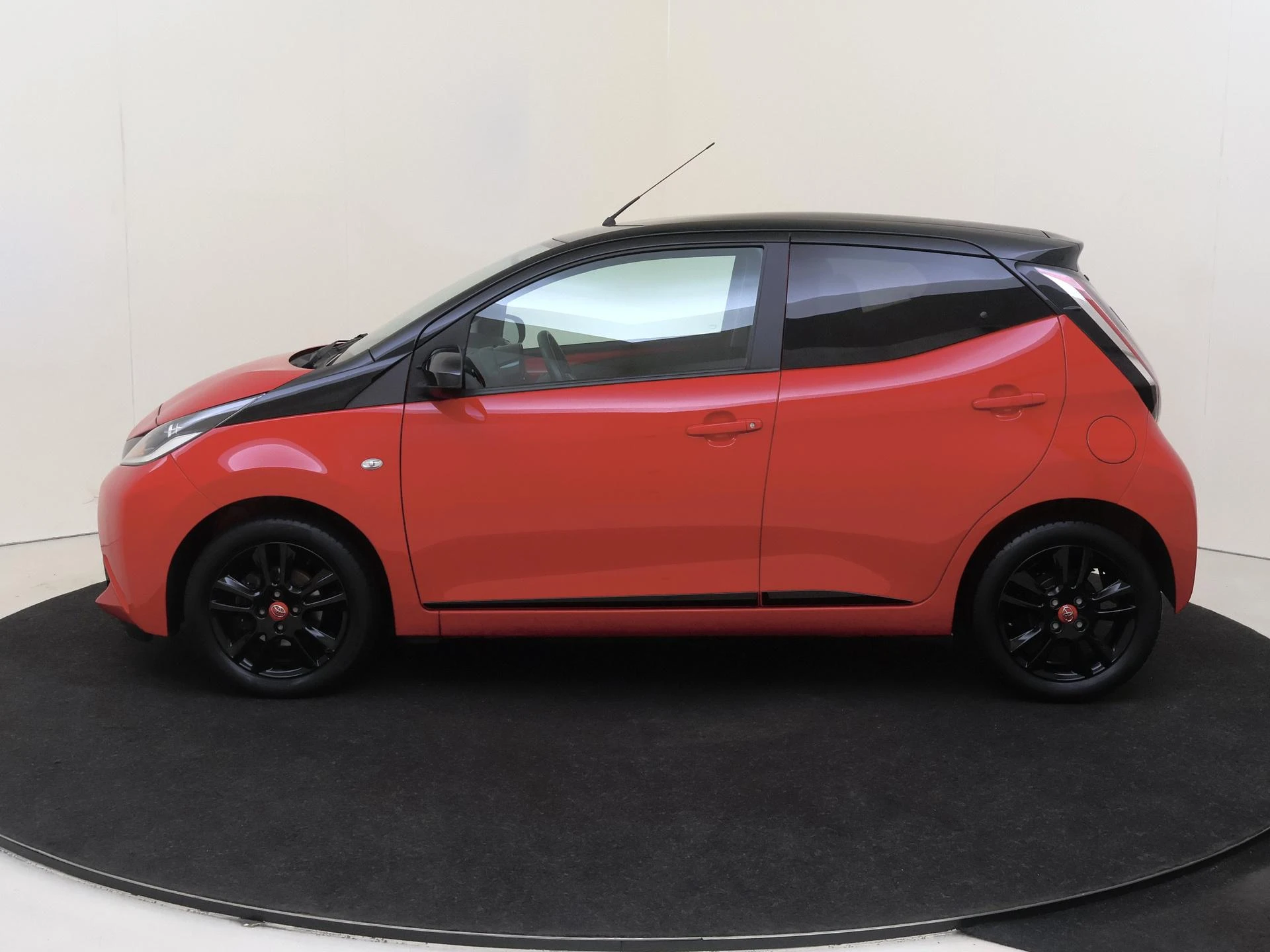 Toyota-Aygo-image-7