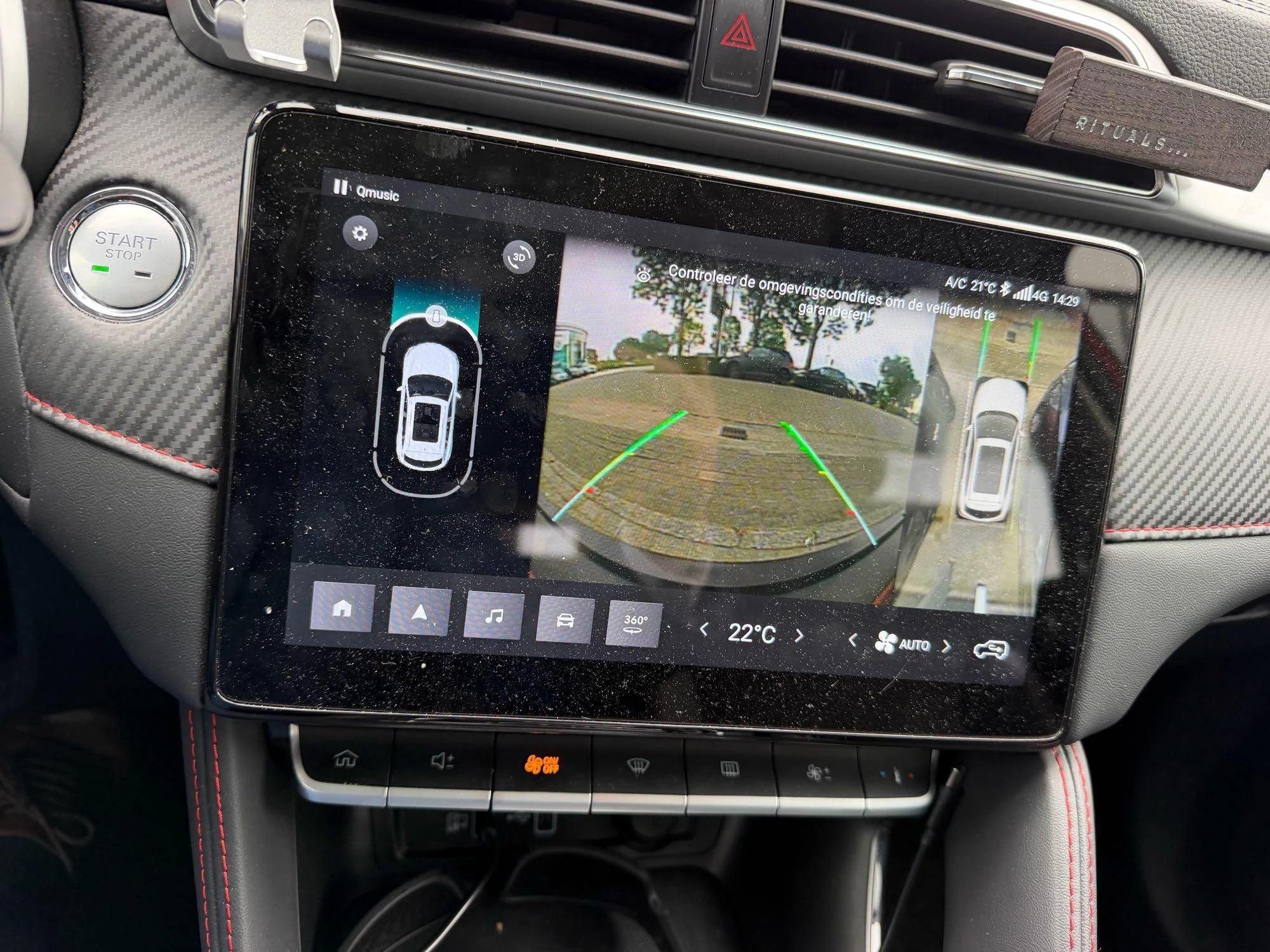 MG-ZS EV-image-9