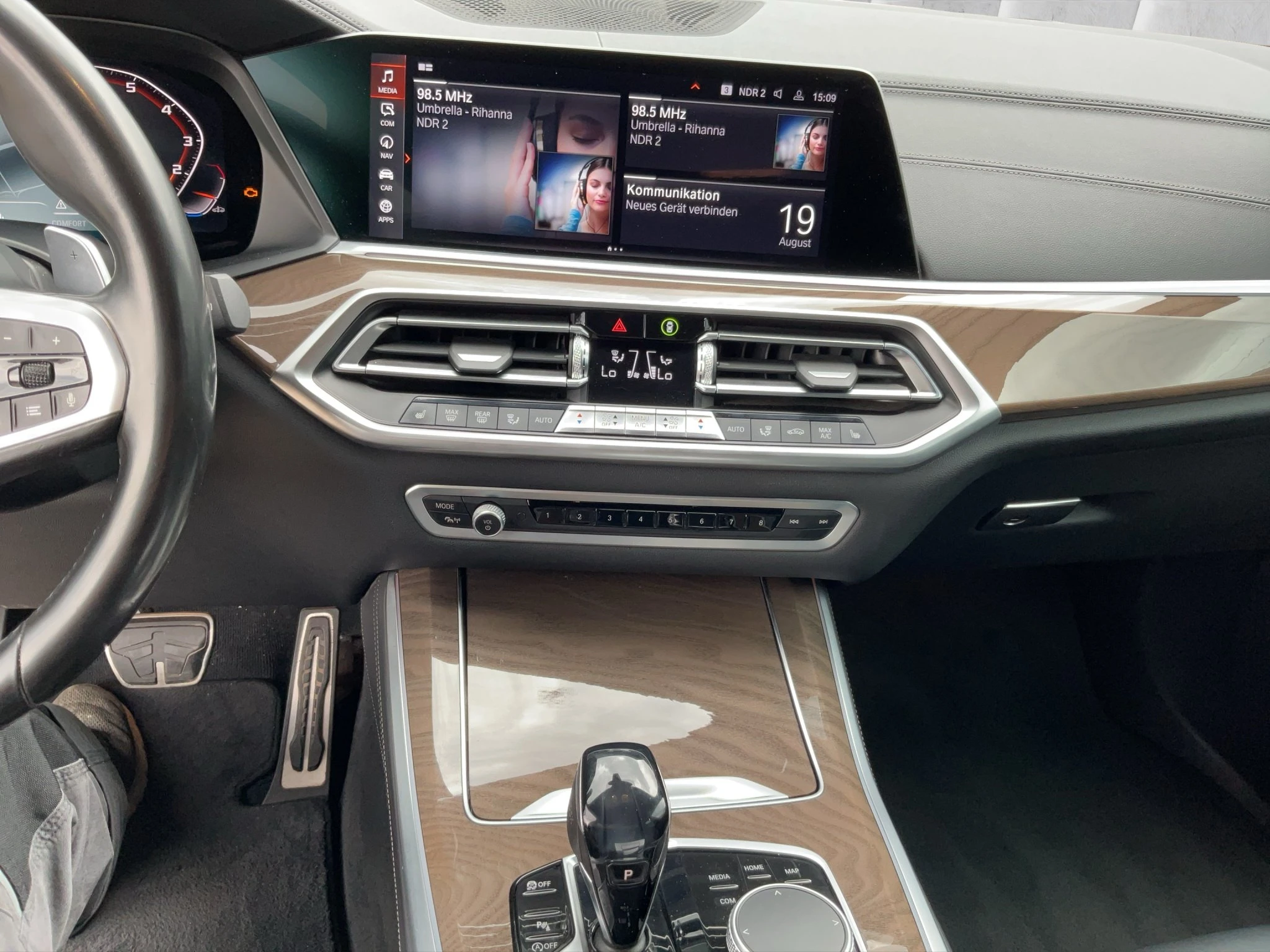 BMW-X5-image-13