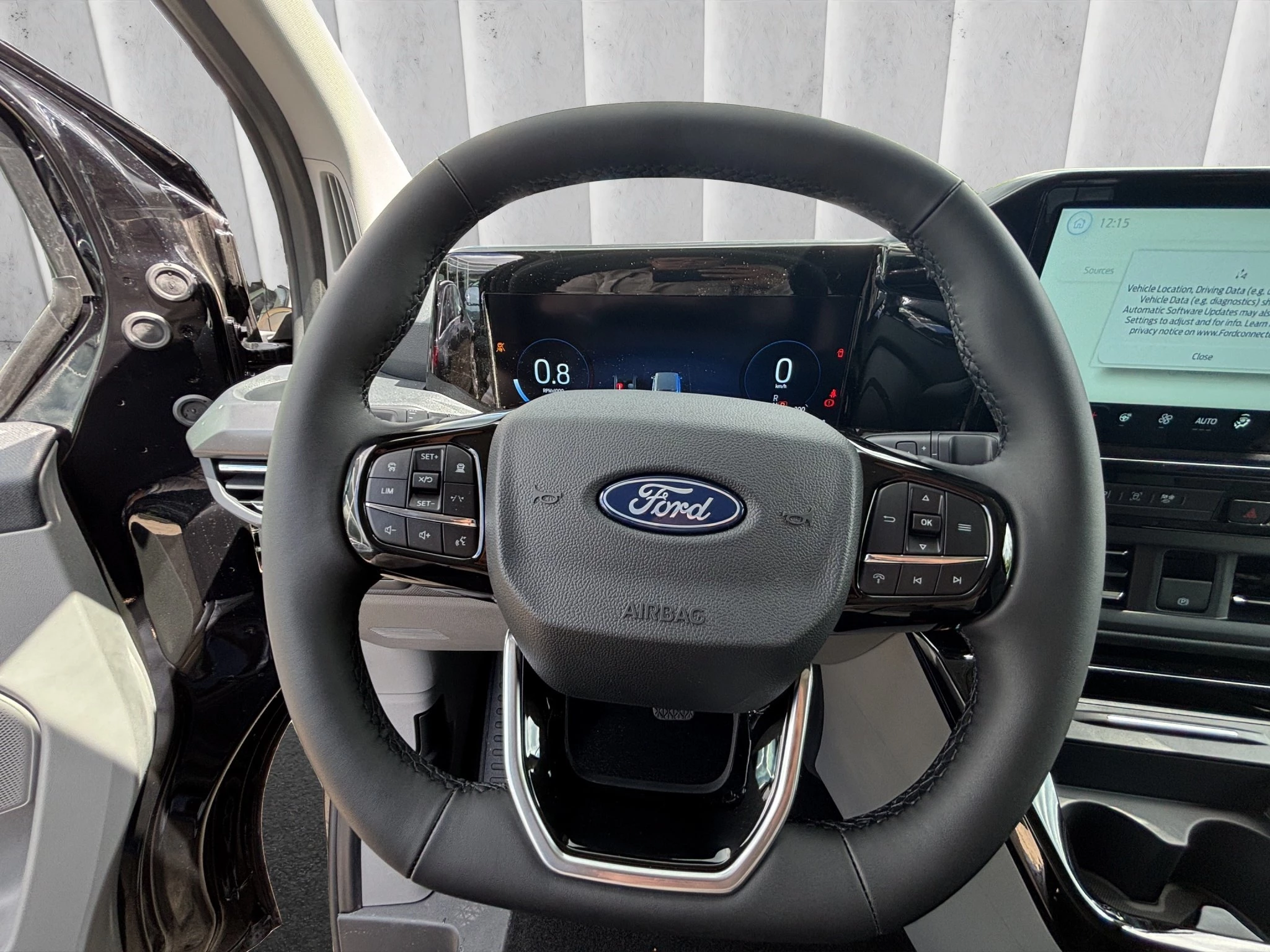 Ford Tourneo Custom Titanium 2.0 EcoBlue 125kW 320 L1 Auto FWD Van. 4-türig