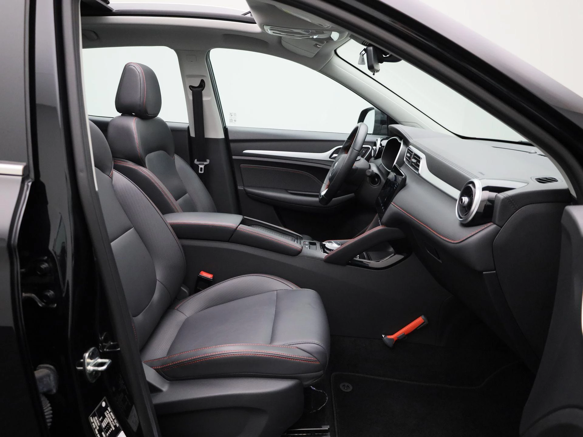 MG ZS EV Long Range Luxury 70 kWh